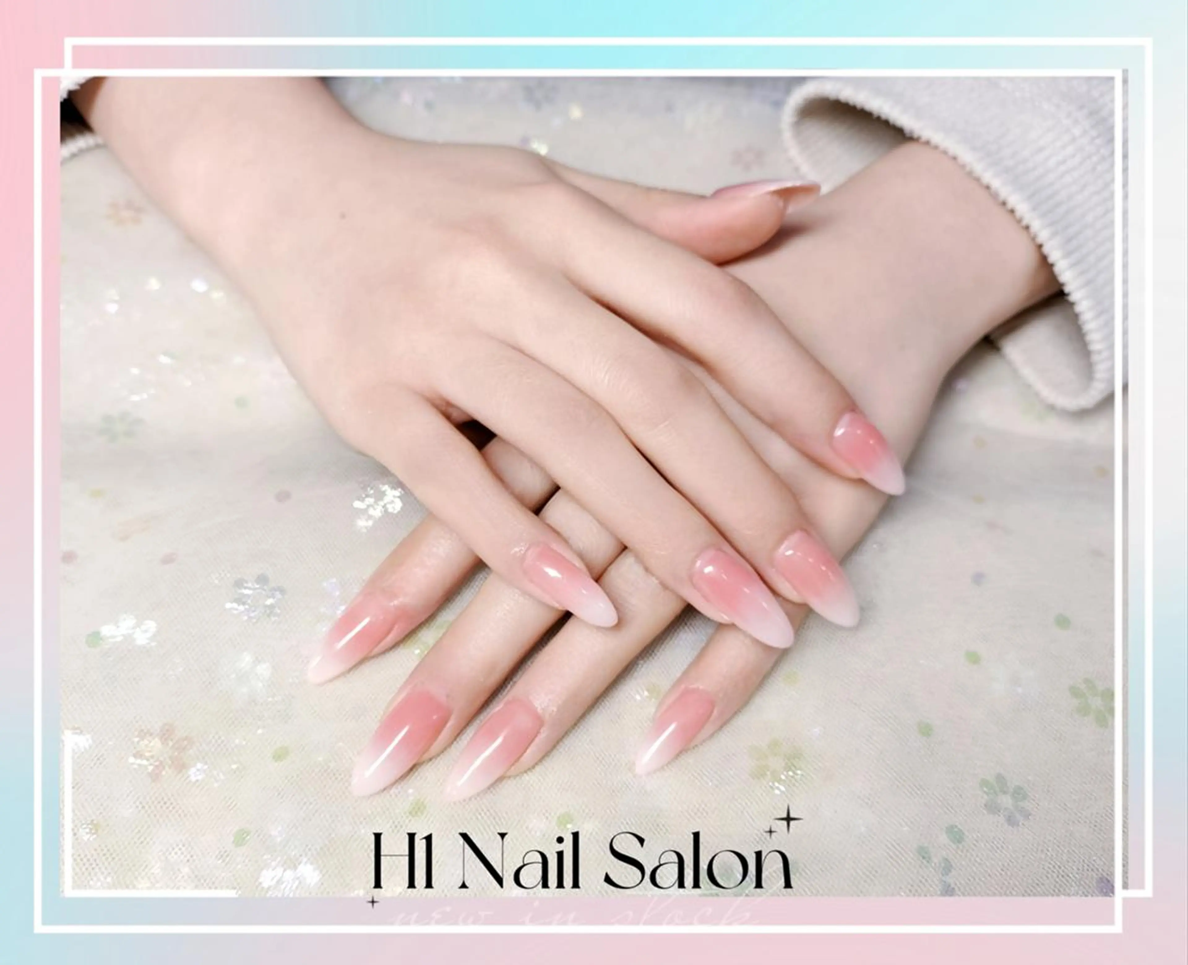 ミディアム Dioneネイル リリのネイルデザイン