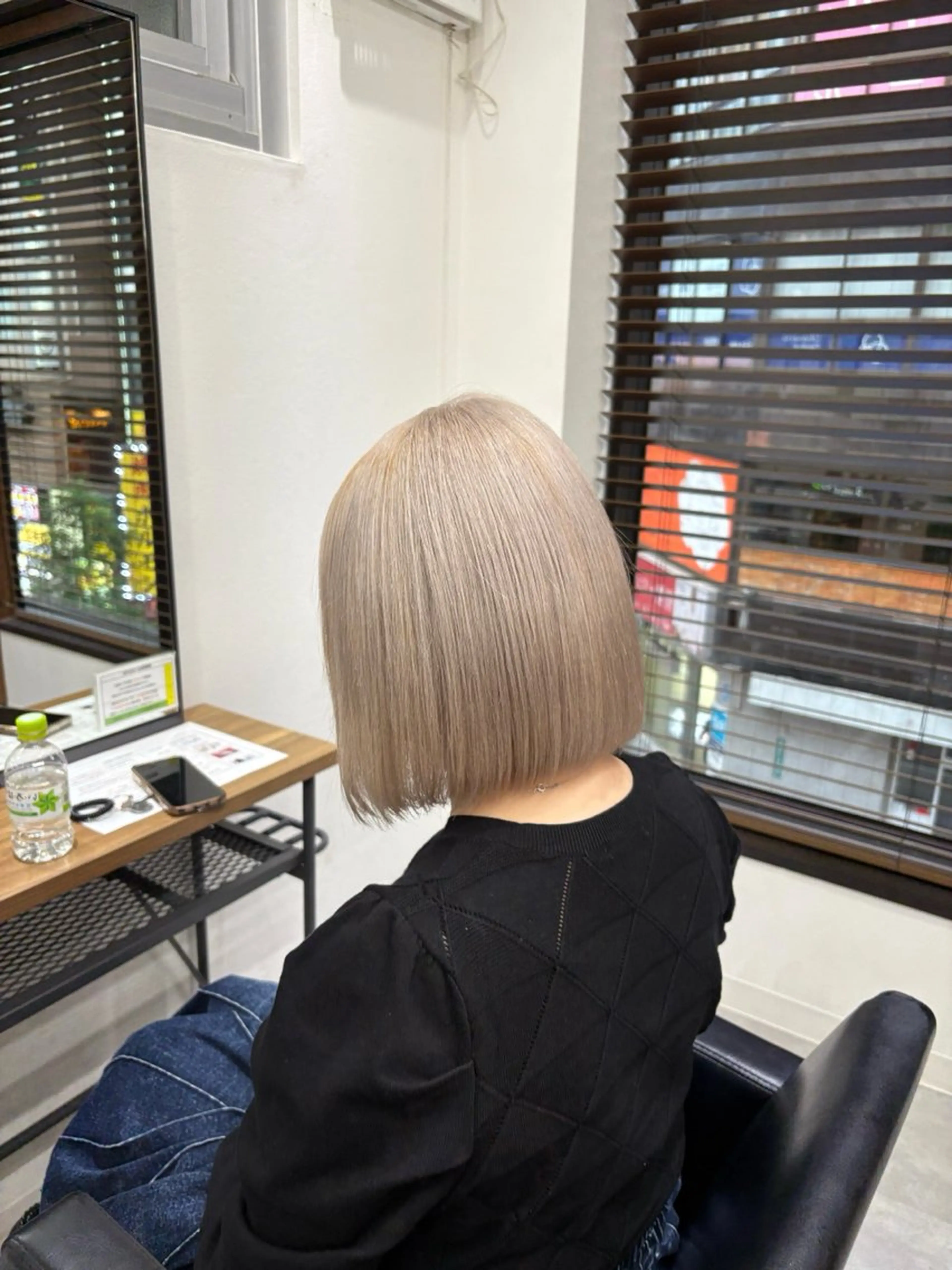 ショート カラー ブリーチ ヘアカラー トリートメント ENA💗NEXT /ハイトーンエクステのヘアスタイル