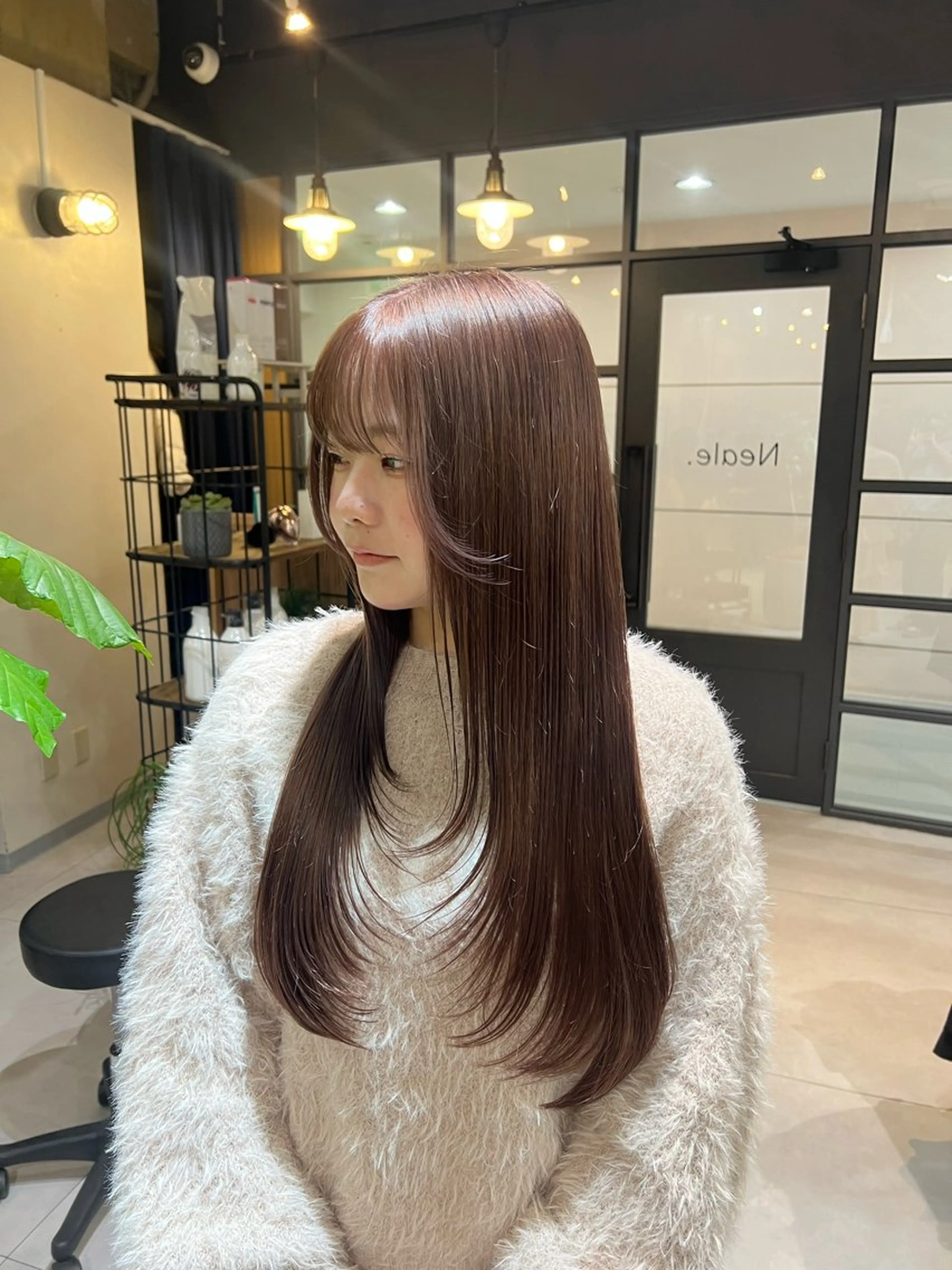 ロング カラー Neale. ユメのヘアスタイル