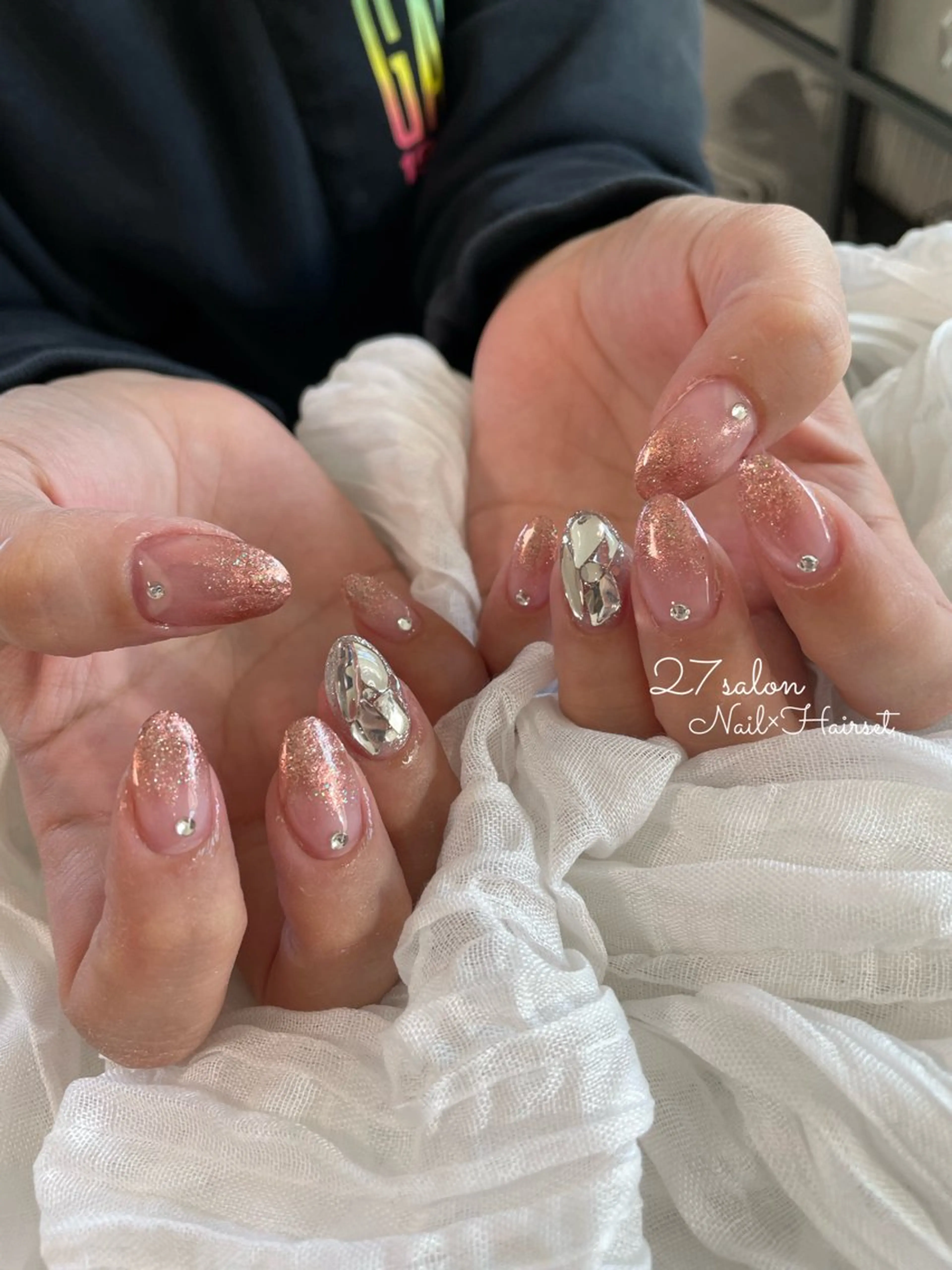 ネイル フラッシュネイル グラデーション ミラーネイル 27salon yuinaのネイルデザイン