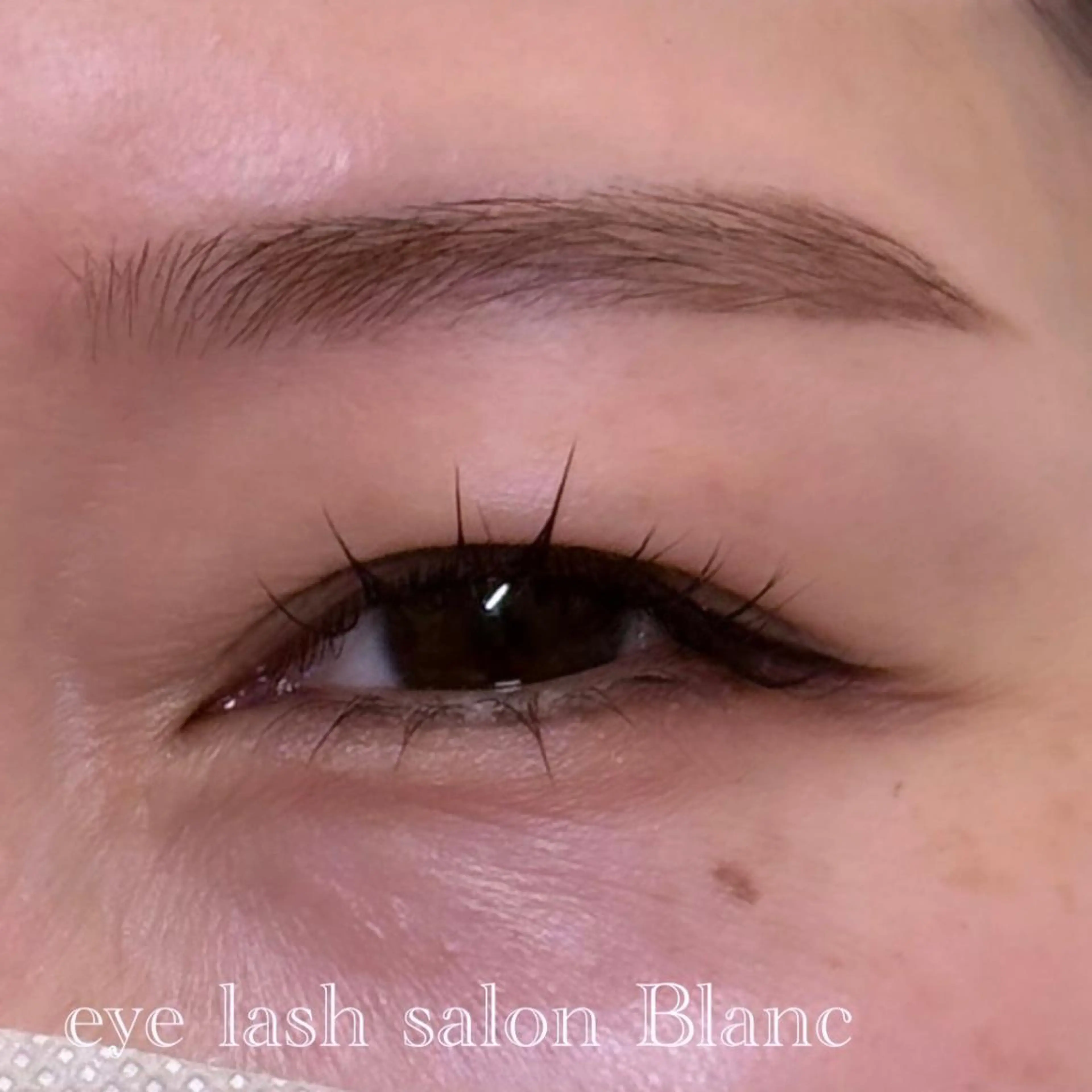 まつげパーマ×美眉スタイリングの写真