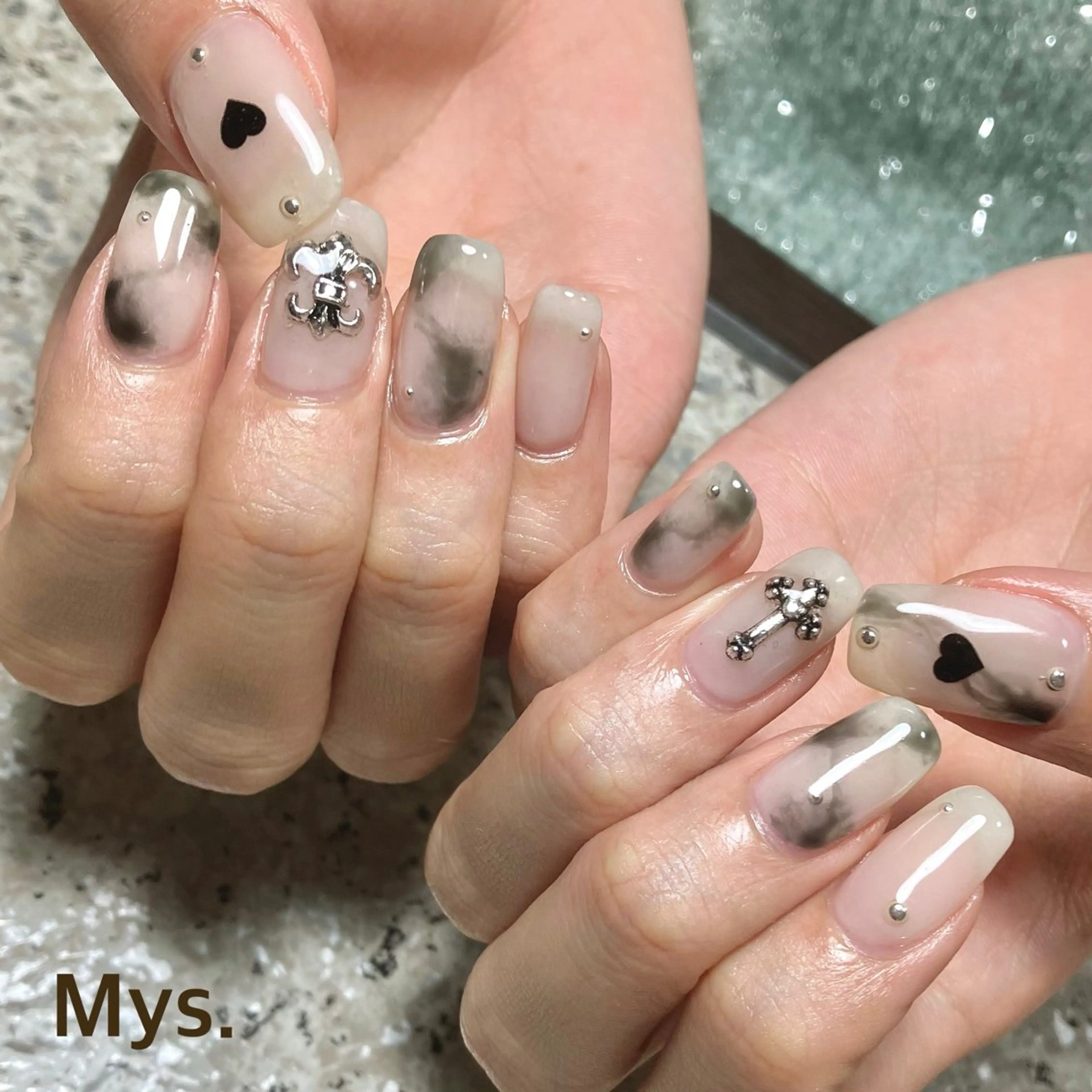 ネイル ハンドネイル Mys. 三上紗紀のネイルデザイン