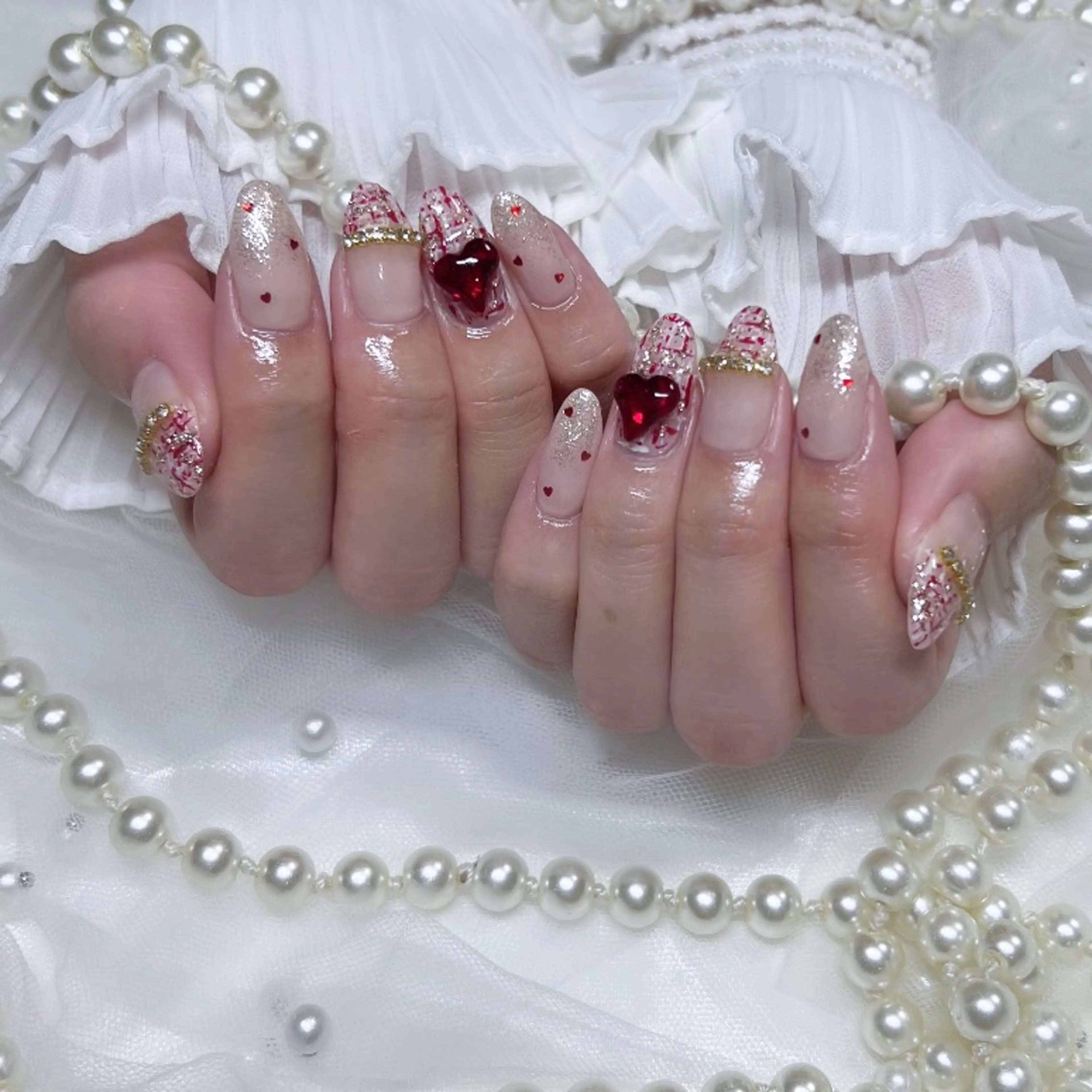 ネイル ハート ハンドネイル Nail Salon Ćuu所属・Ćuu Nail kahoのネイルデザイン