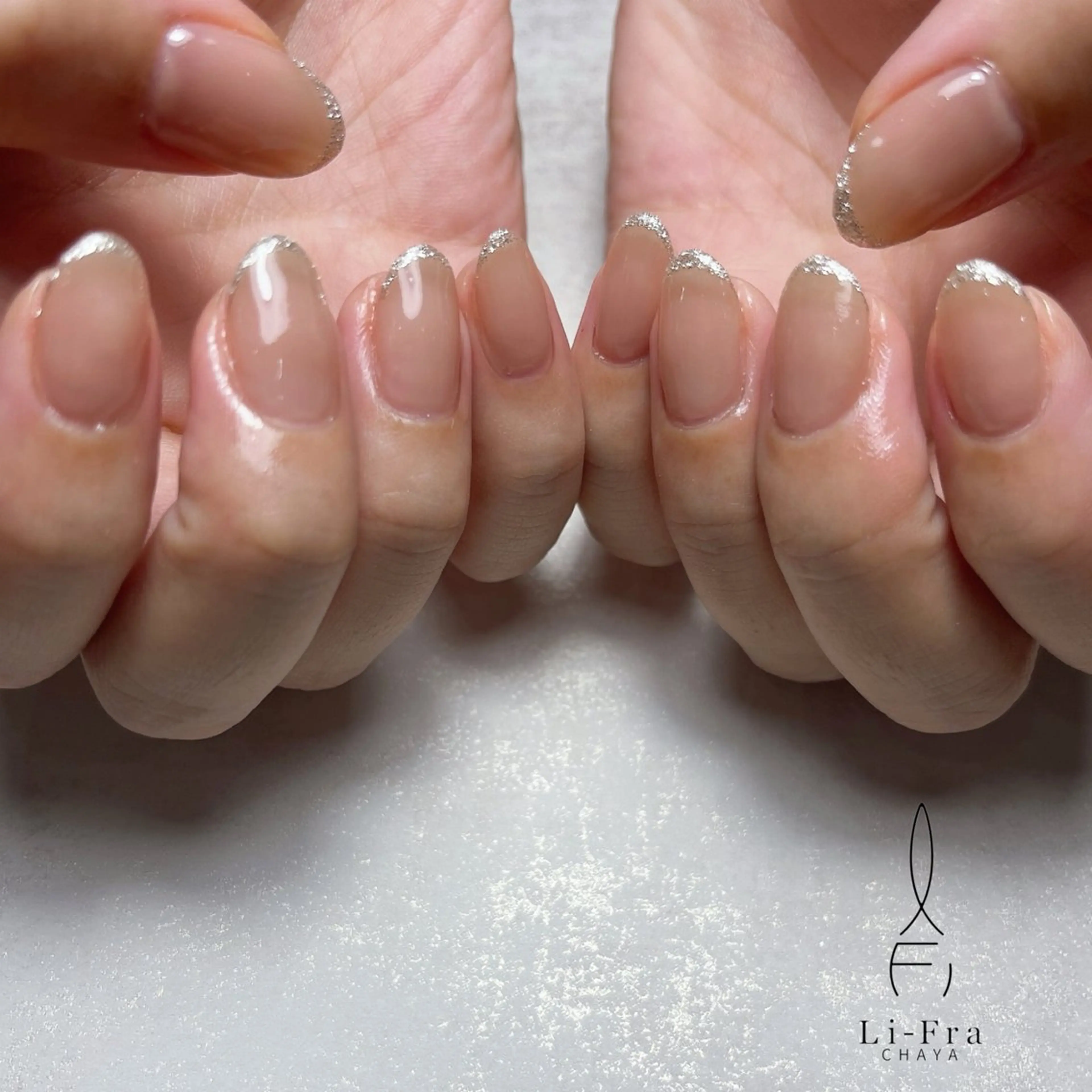 ネイル ラメ(グリッター) ワンカラーネイル Li-Fra 神野さやのネイルデザイン