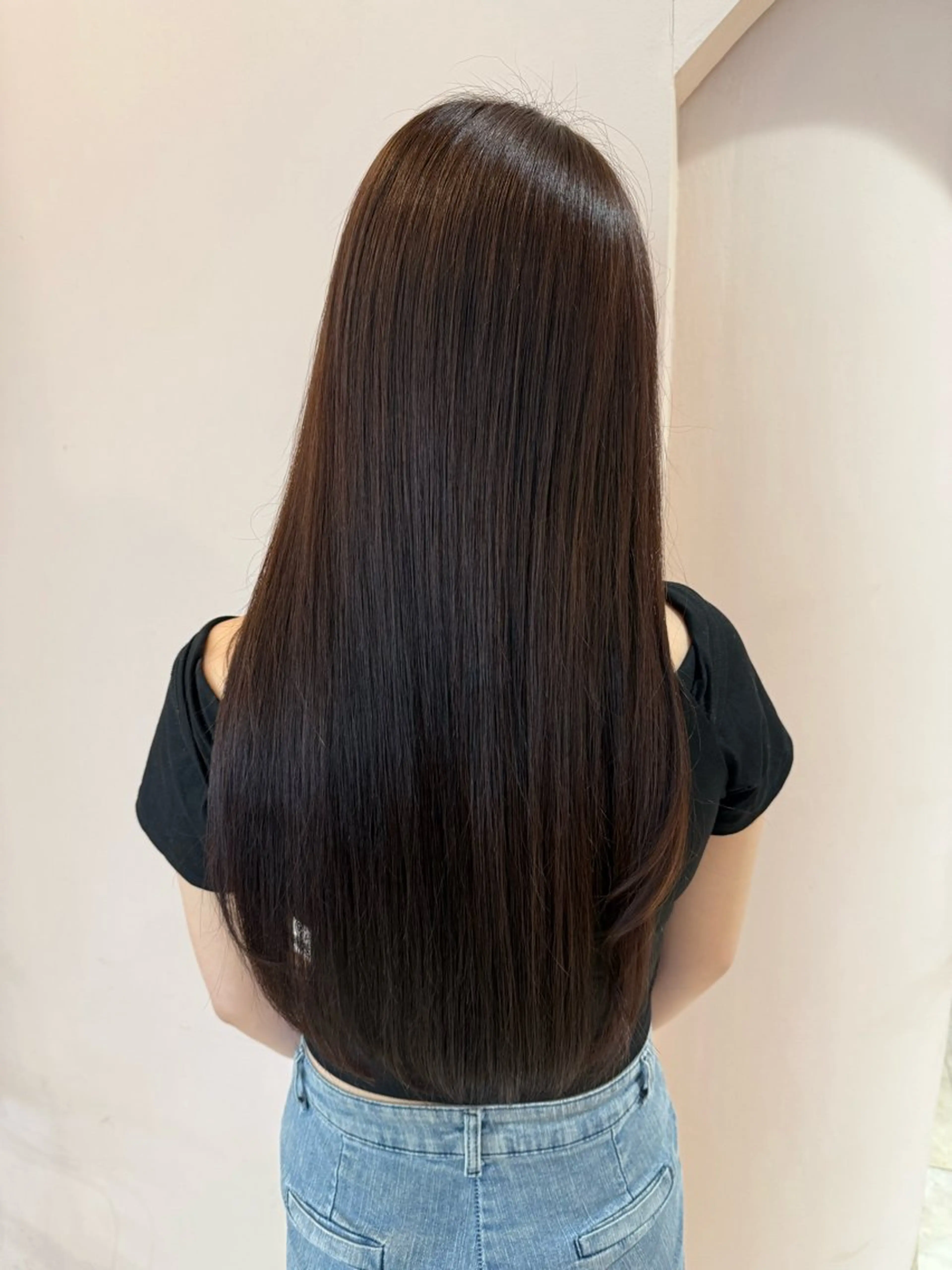 ロング カラー ブラウンカラー ショコラブラウン Reginavita栄店 【レジナヴィータ】所属・鈴木 二依奈のヘアスタイル