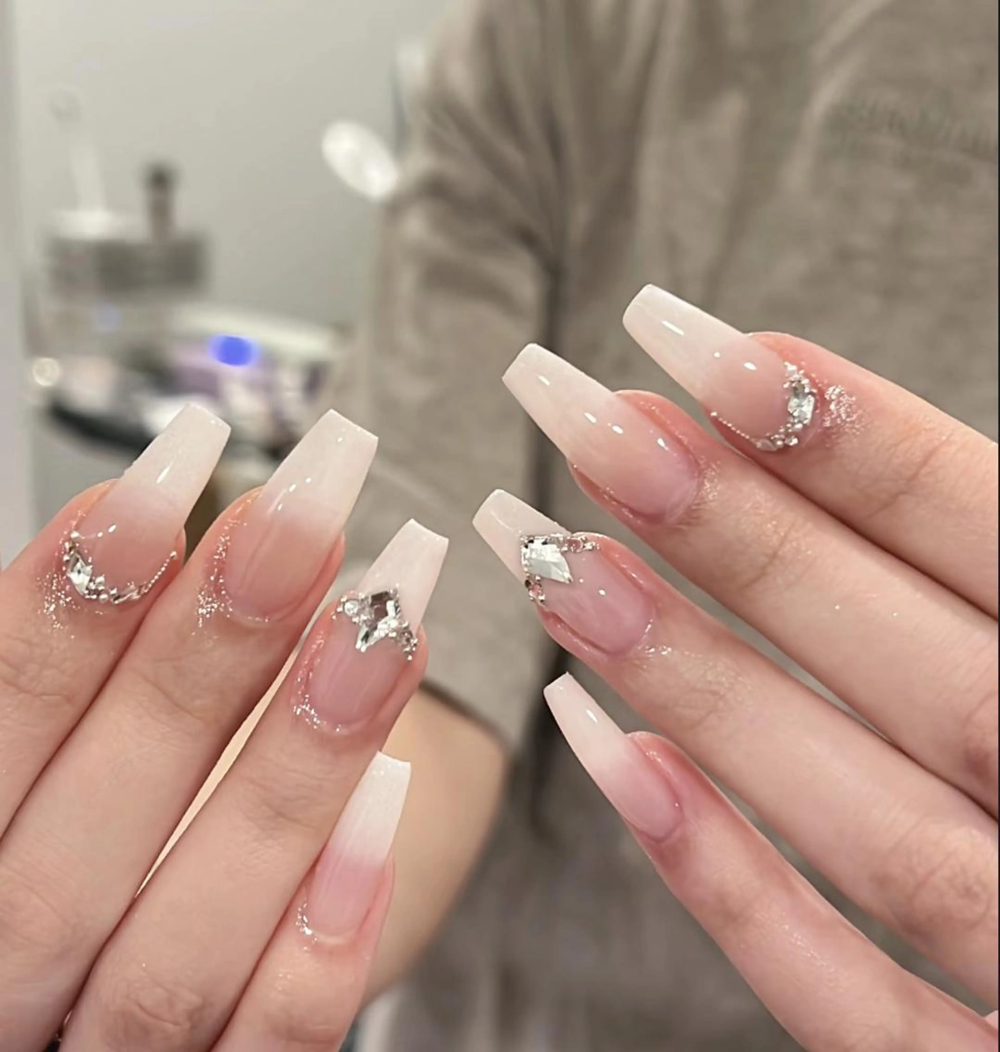 キッズ ハンドネイル エ リのネイルデザイン