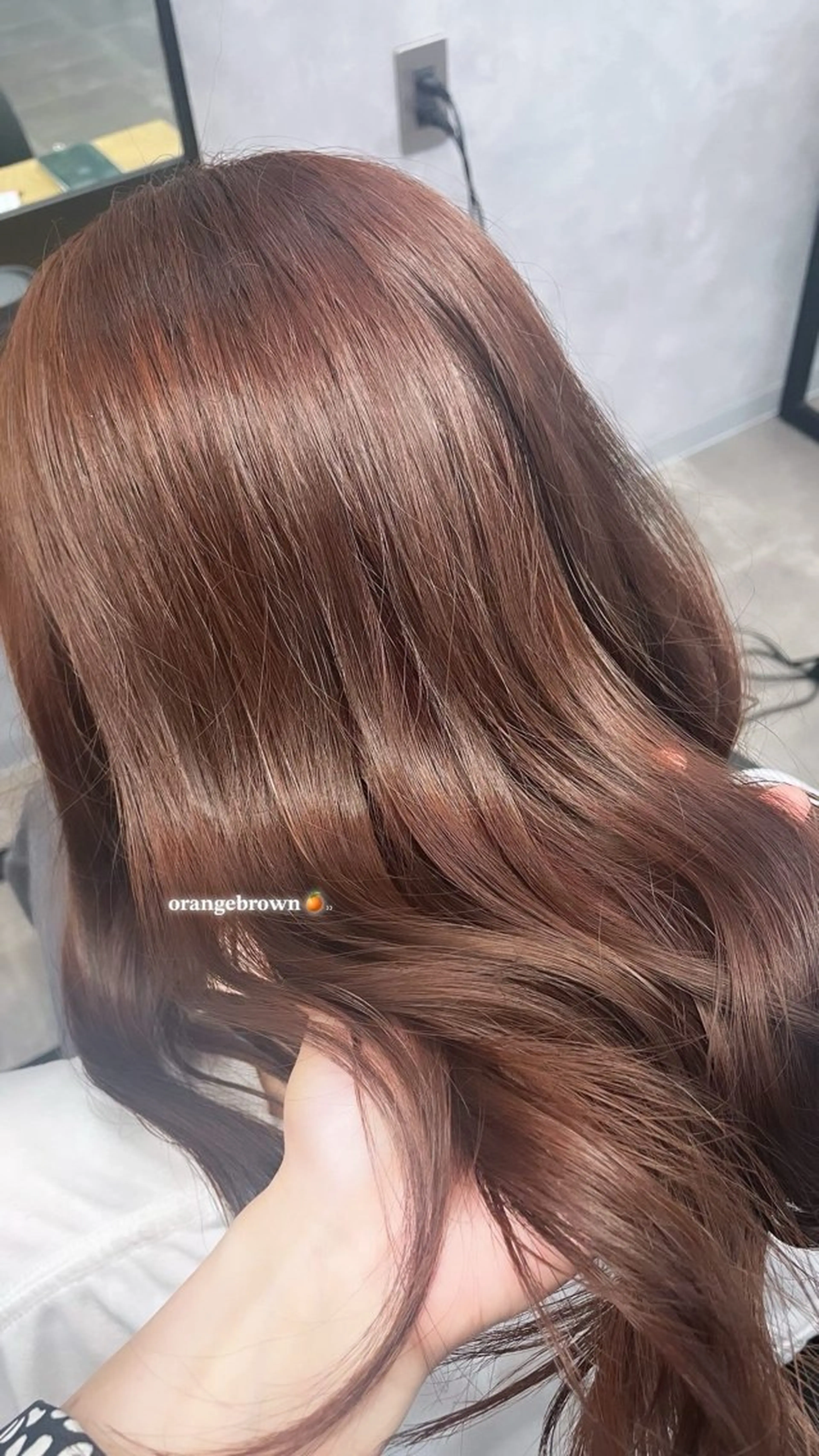 ロング カラー ブリーチ ブリーチなしカラー オレンジ 韓国風ヘア ヘアカラー 🪡 KIMU🪡🎀のヘアスタイル