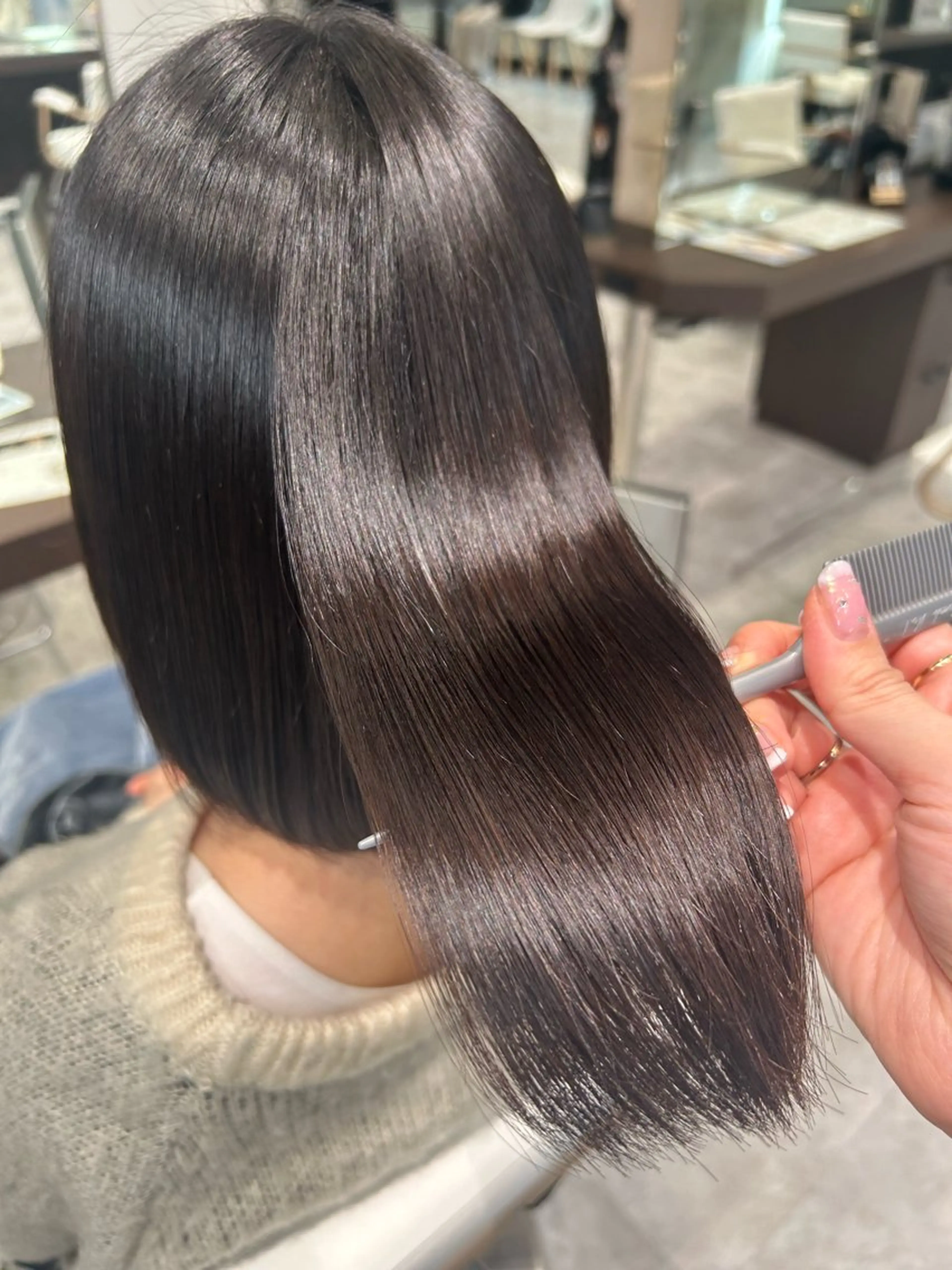 ミディアム カット トリートメント 🫧透明感イルミナ カラー🫧三浦菜々子のヘアスタイル