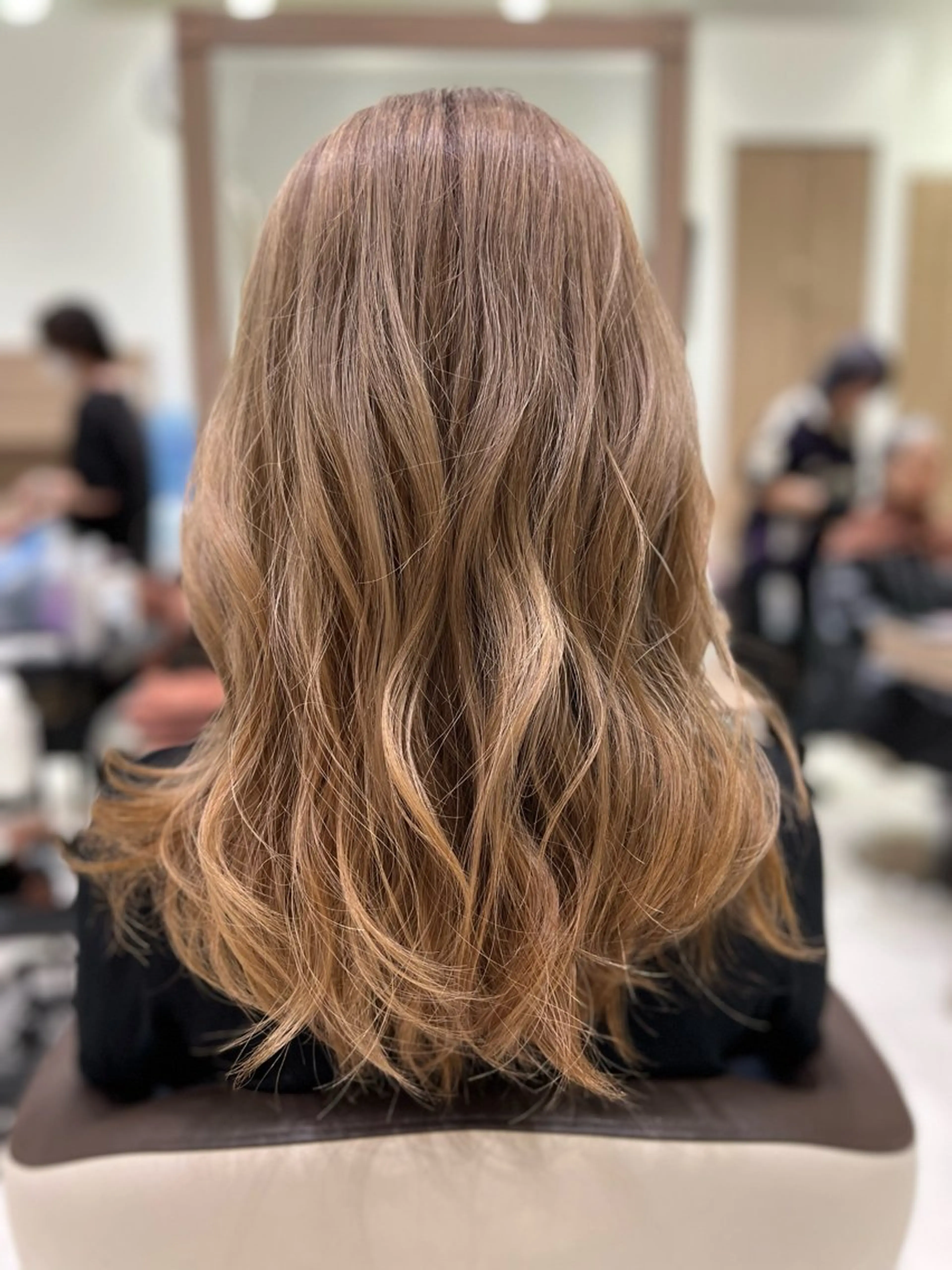 セミロング 指原 仁のヘアスタイル