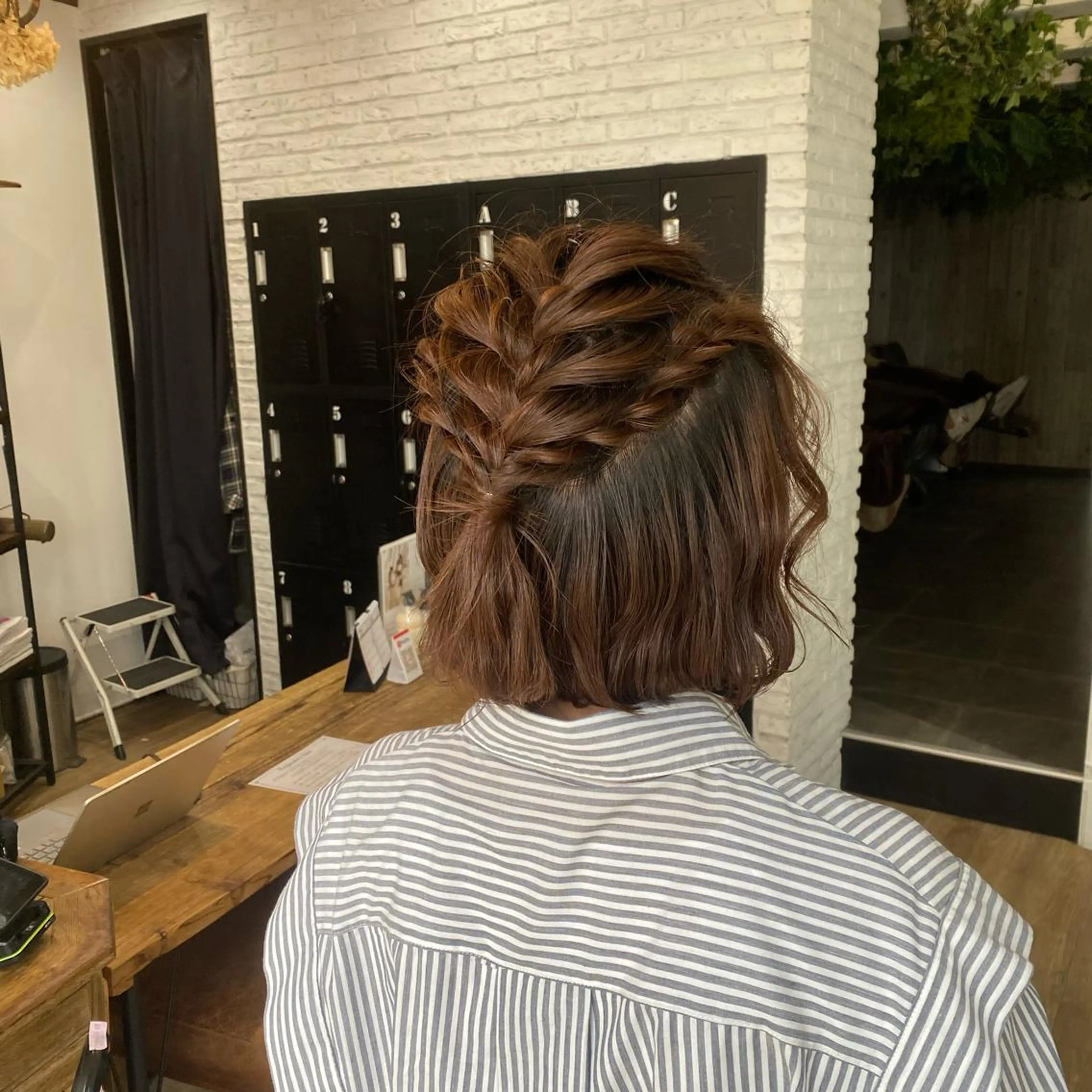 ショート ヘアセット あおい 🍒暖色カラーのヘアスタイル