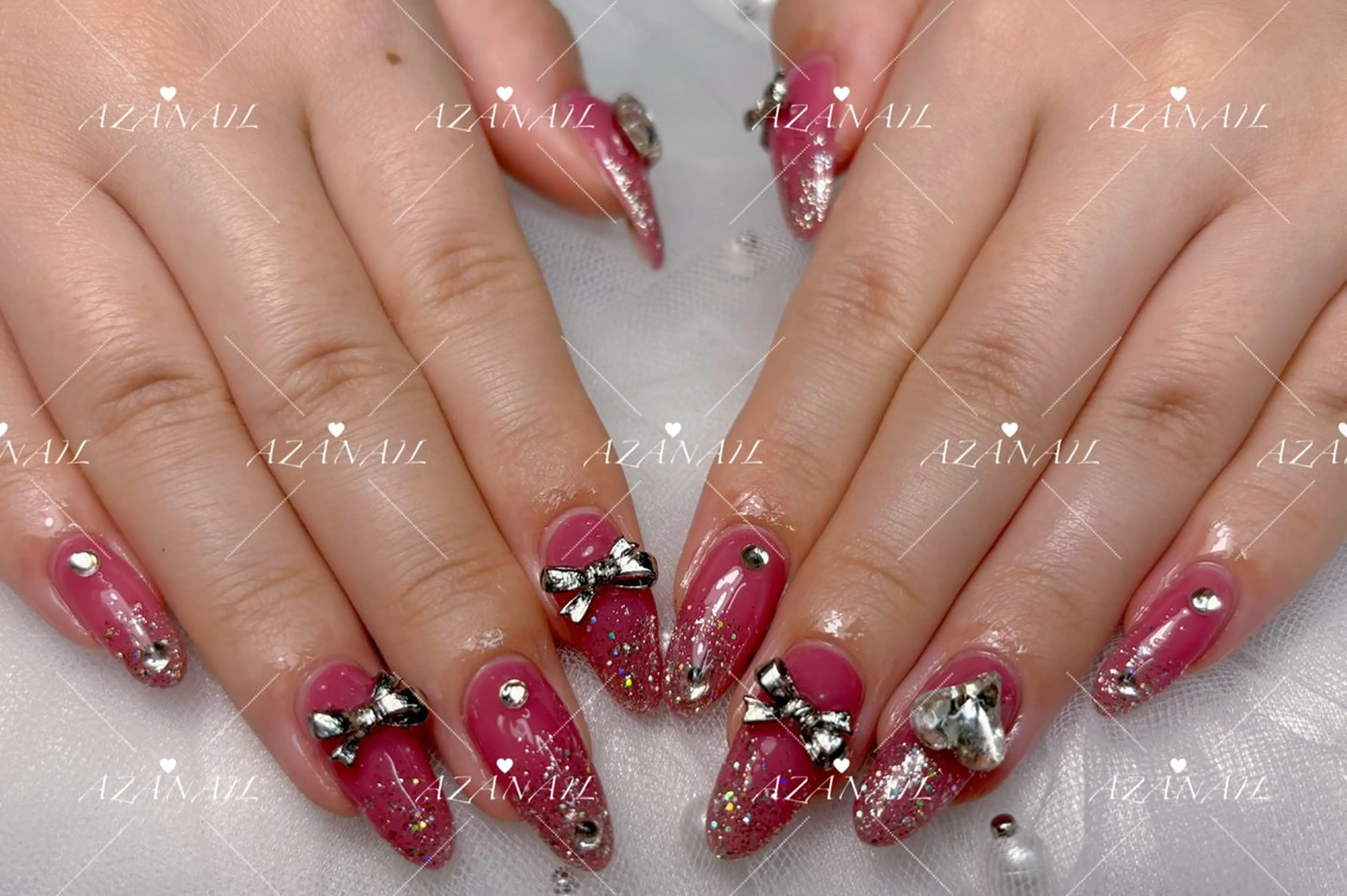 ネイル チークネイル グラデーション マグネットネイル シンプルネイル 春ネイル ハンドネイル AZA NAILROOMのネイルデザイン