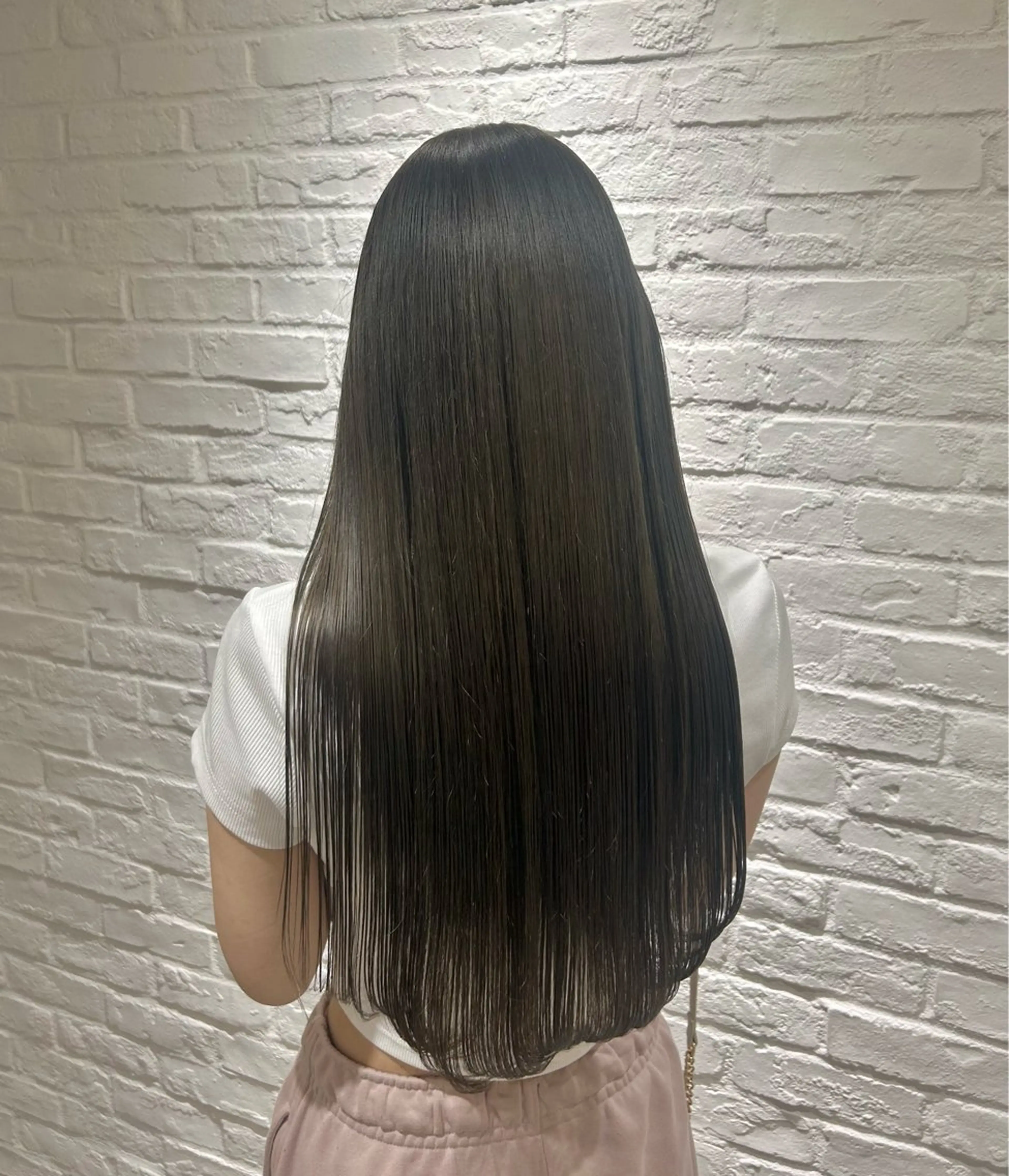 ロング 梅田/透明感カラー/ ストレート/mariのヘアスタイル