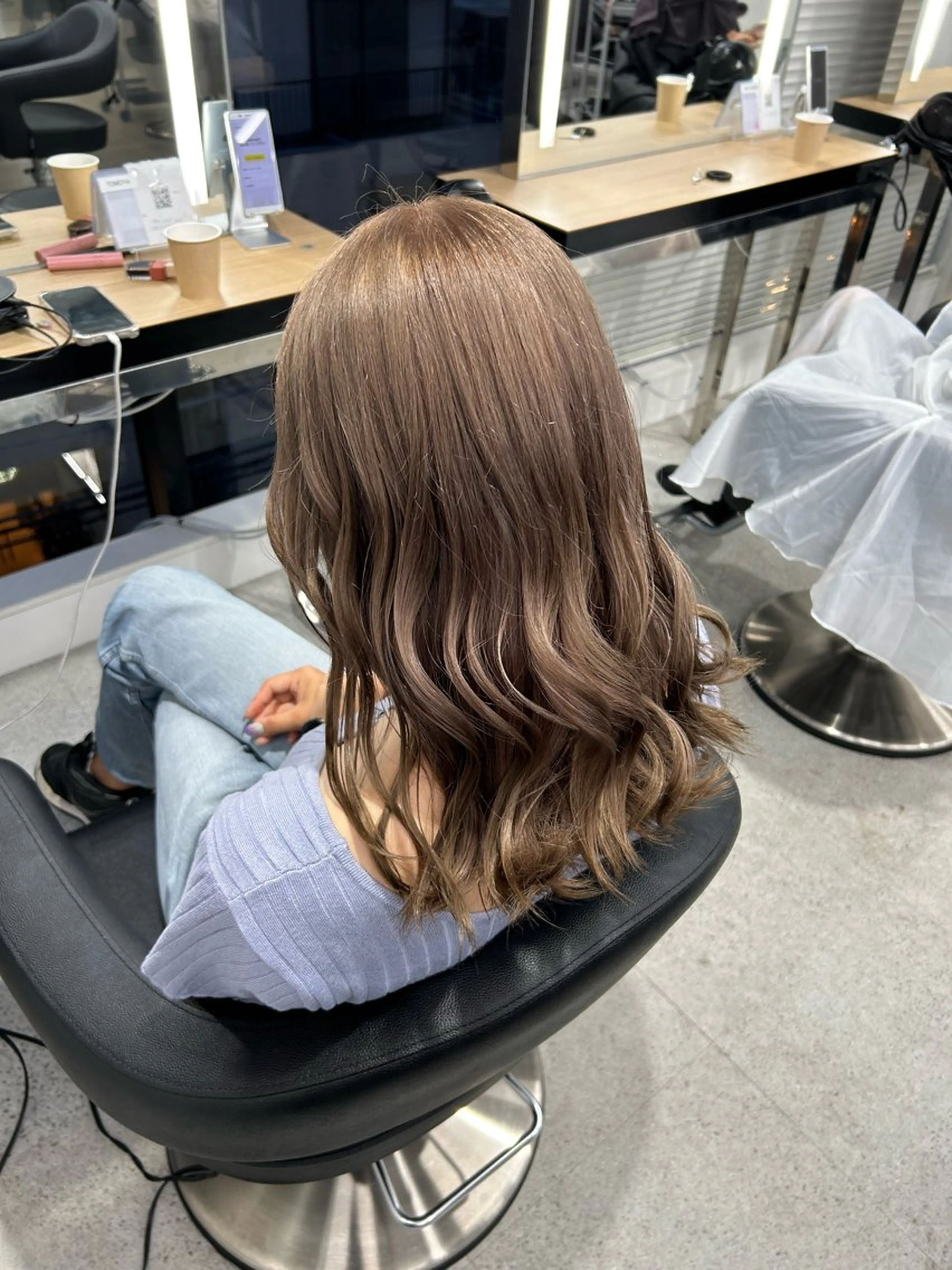 ロング メンズ ヘアカラー トリートメント 艶感ミルクティー🤍 色落ち綺麗🤍ともやのヘアスタイル