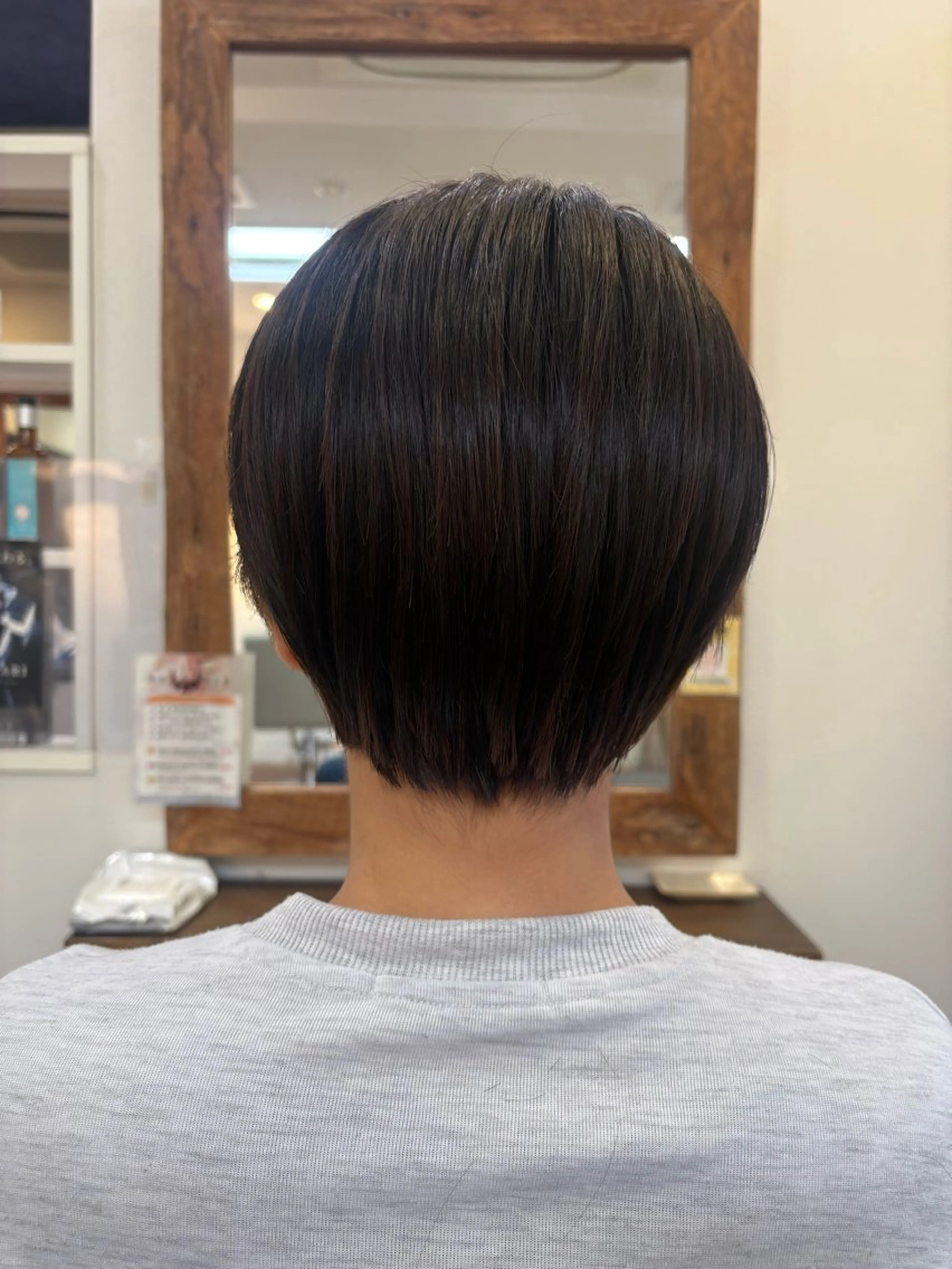 ショート 宮越 えこのヘアスタイル