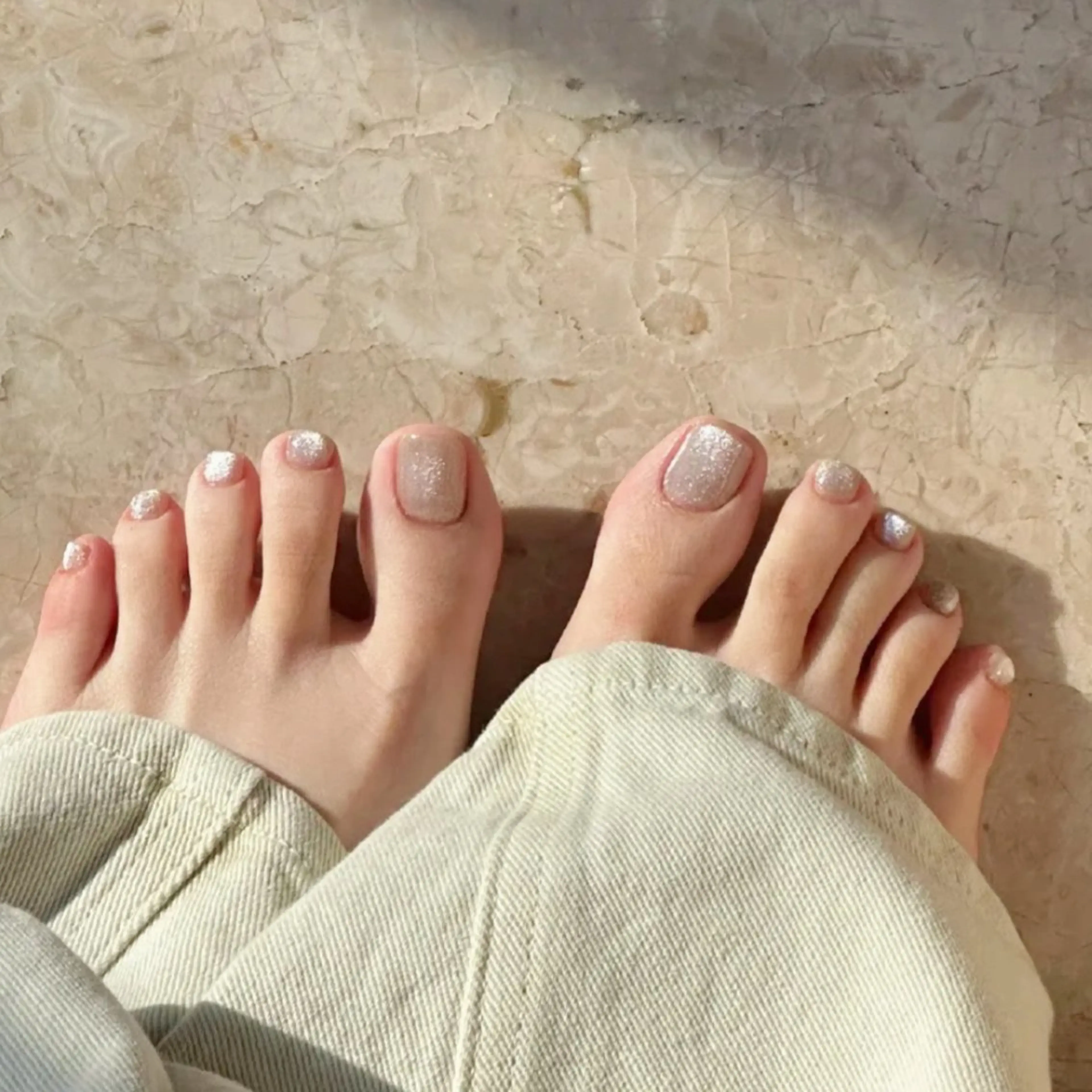 ネイル 𝐲𝐮𝐦𝐢🎀 長さ出しデザイン専門のネイルデザイン