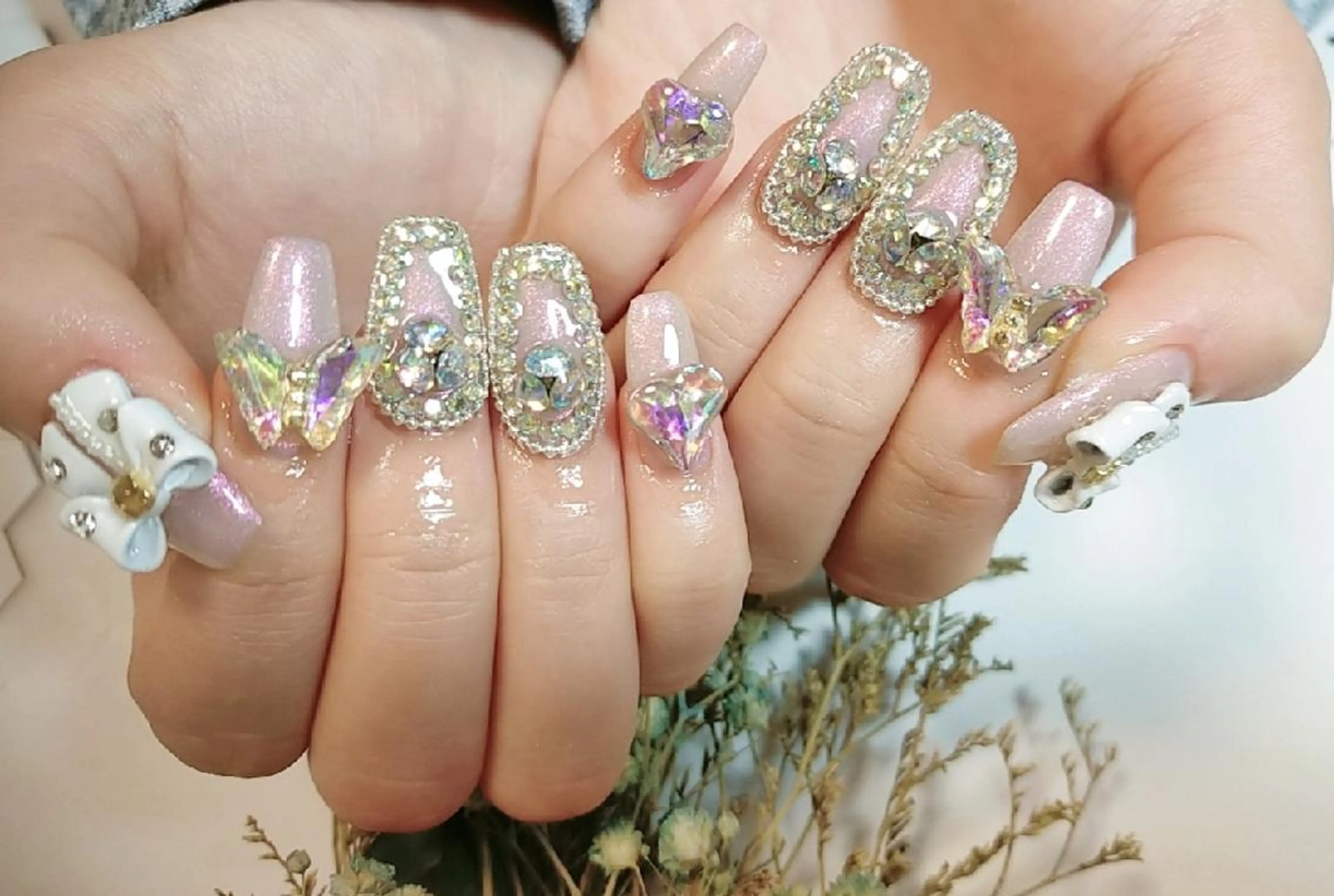 ネイル ハンドネイル ハンドケア ＤI'A ネイルサロンのネイルデザイン