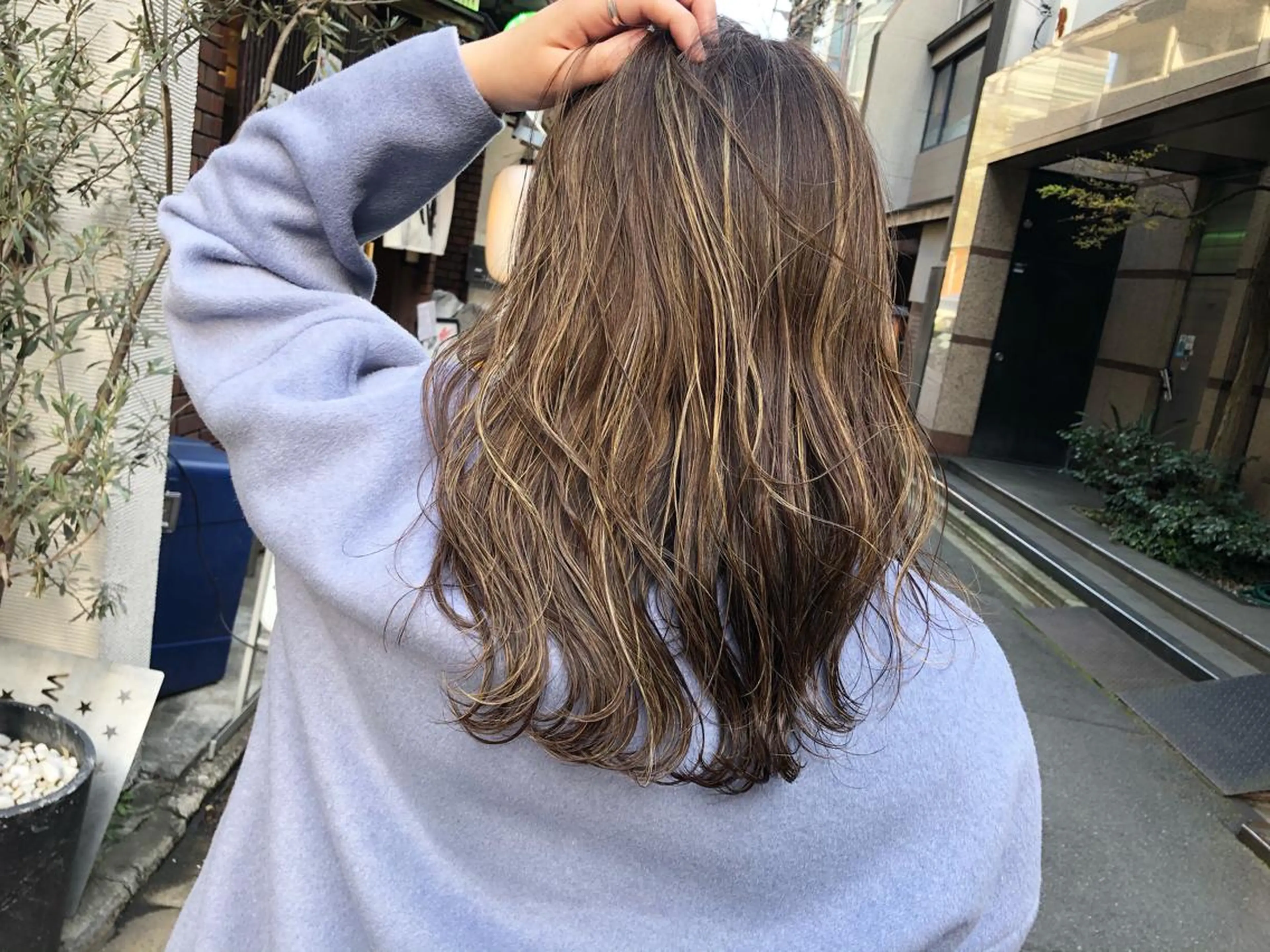 ミディアム カラー グレージュ ハイライトカラー ハイライト Tao所属・藤川 大智のヘアスタイル