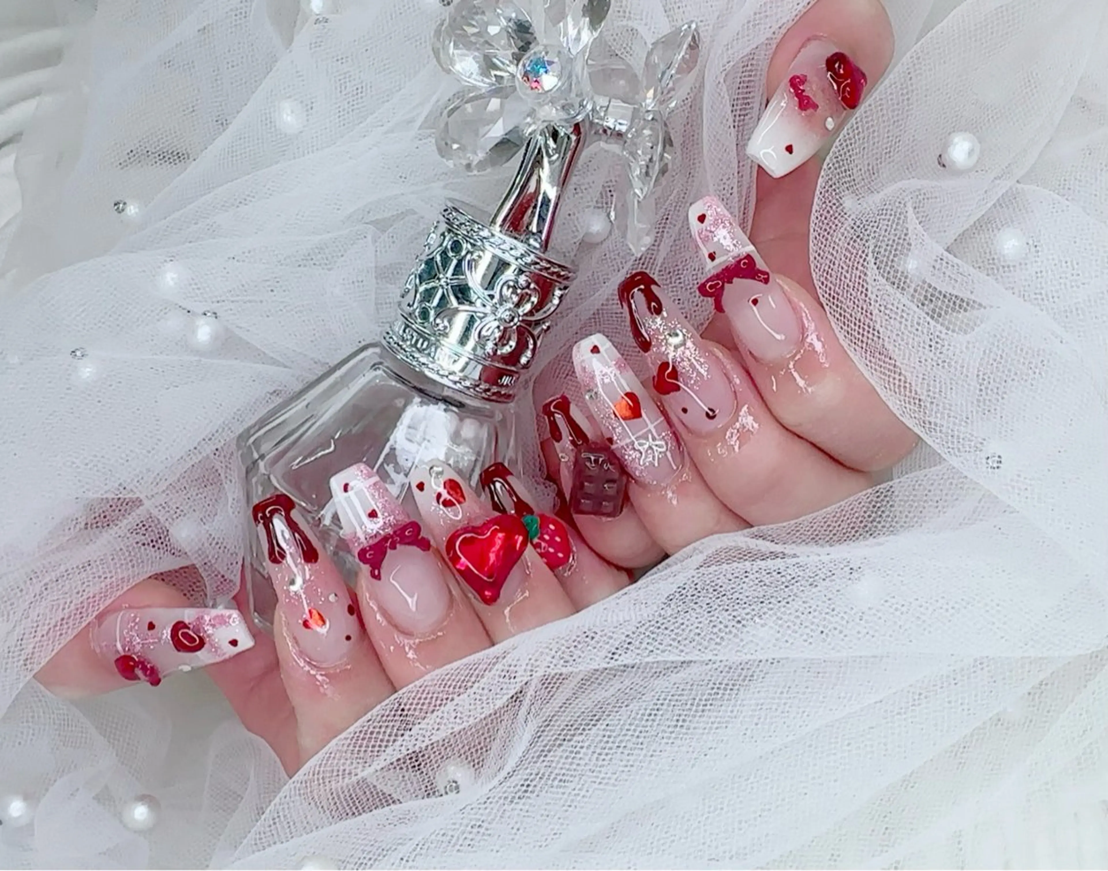 ネイル ハンドネイル フットネイル R salonのネイルデザイン