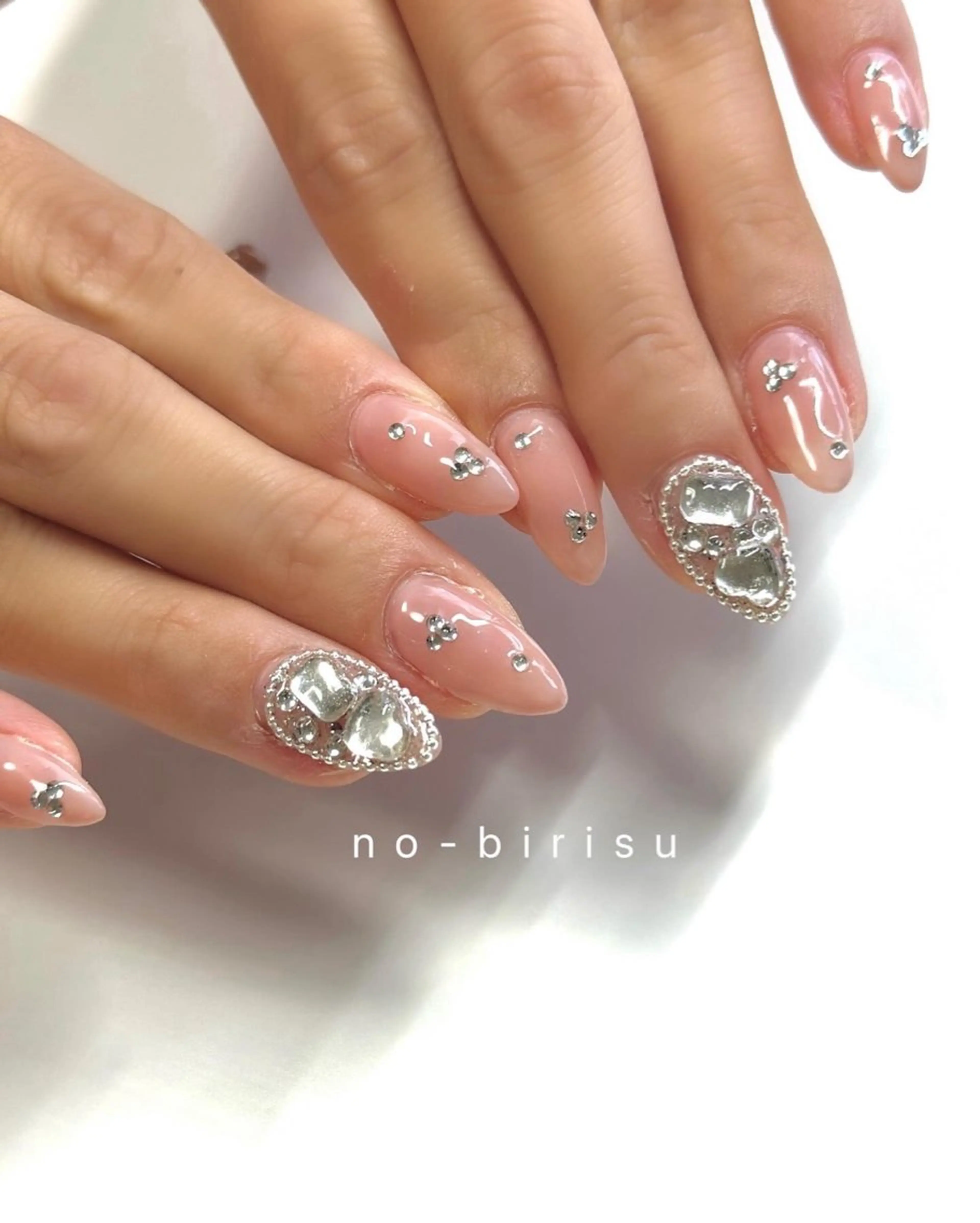 ネイル ハンドネイル no-birisu nailのネイルデザイン