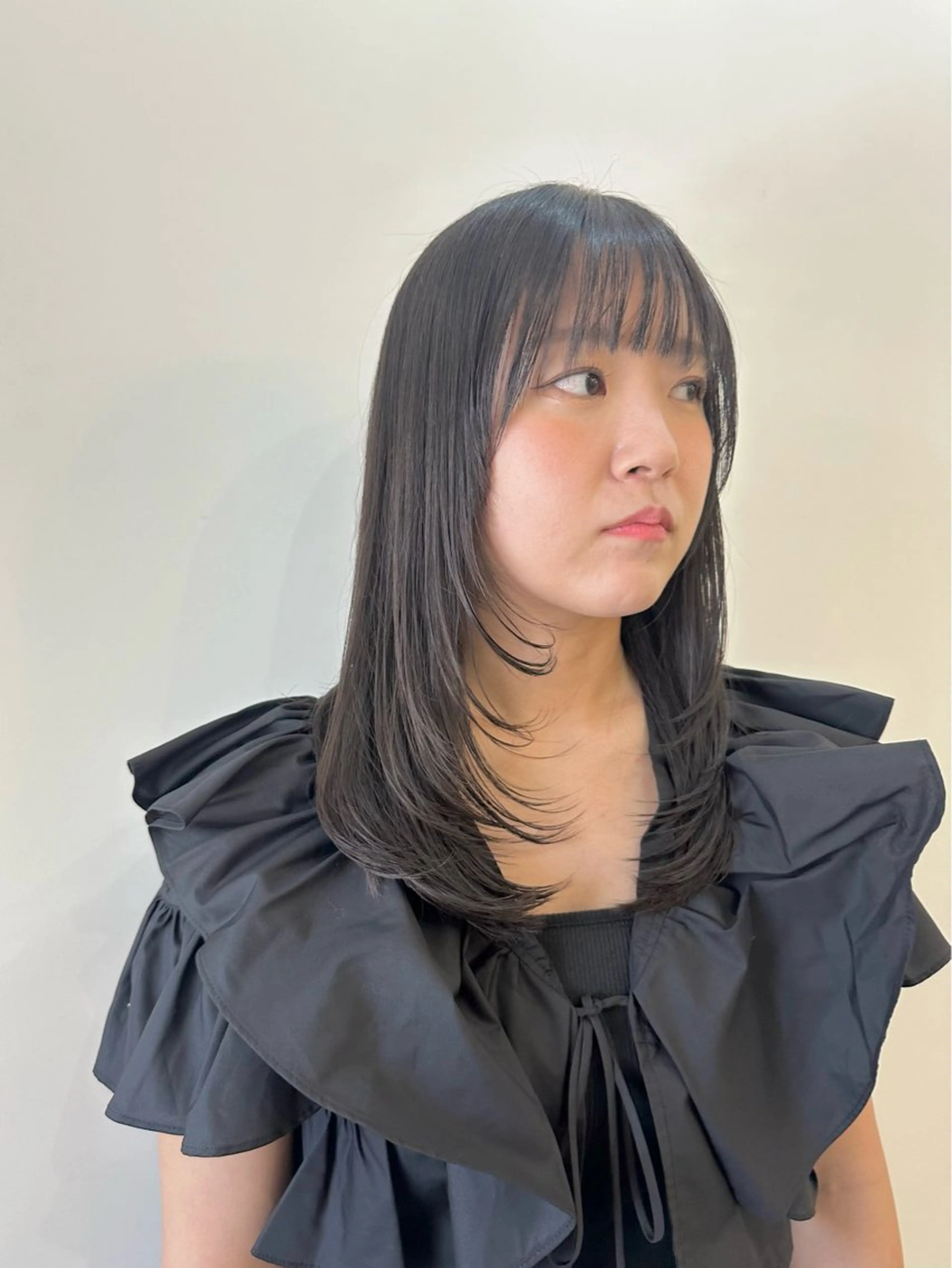 セミロング ami所属・髪質改善ストレート/ ブリーチ/Shoyoのヘアスタイル