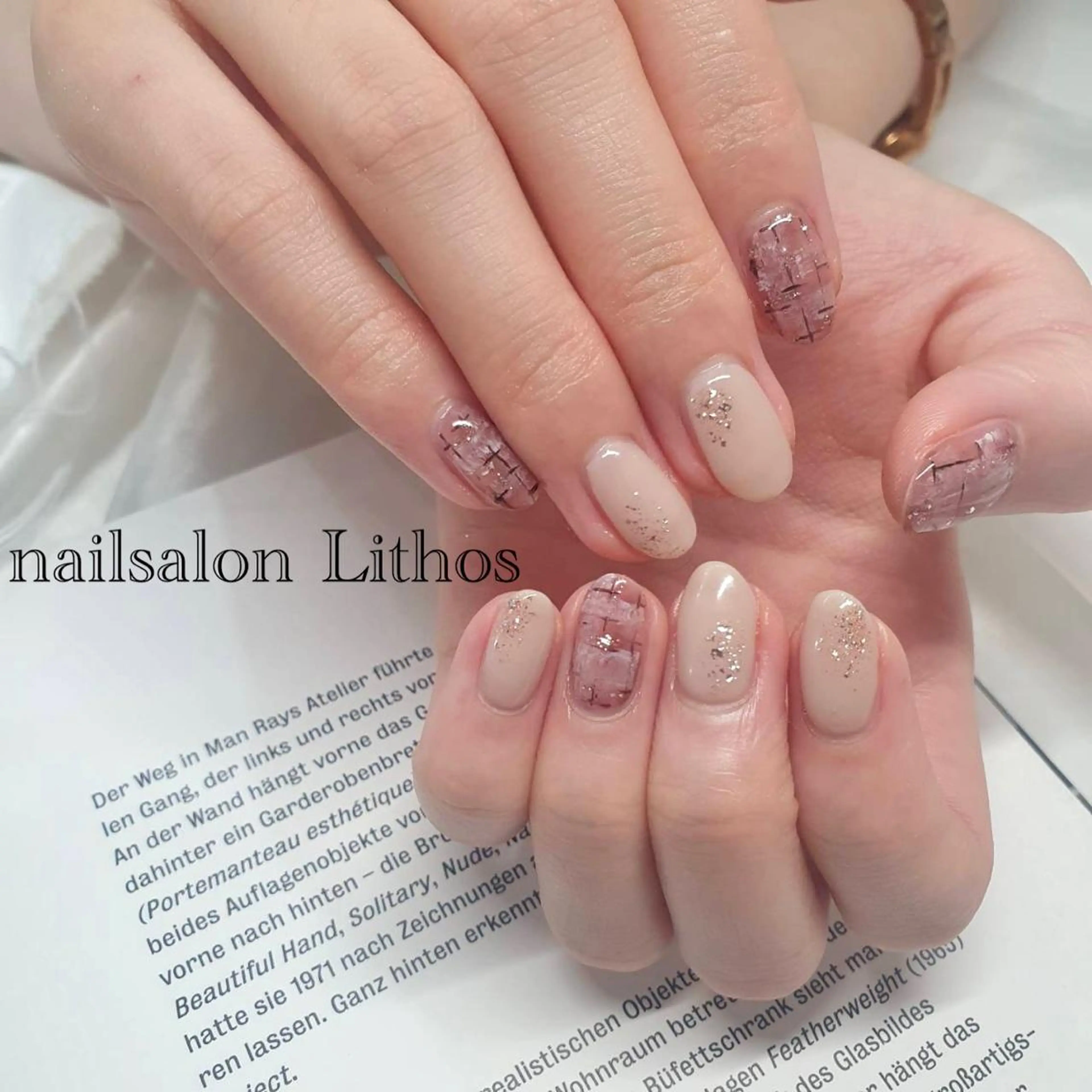 ネイル ジェルネイル キラキラネイル 韓国ネイル パラジェル ピンク ハンドネイル nailsalon Lithos所属・nailsalon Recontreのネイルデザイン