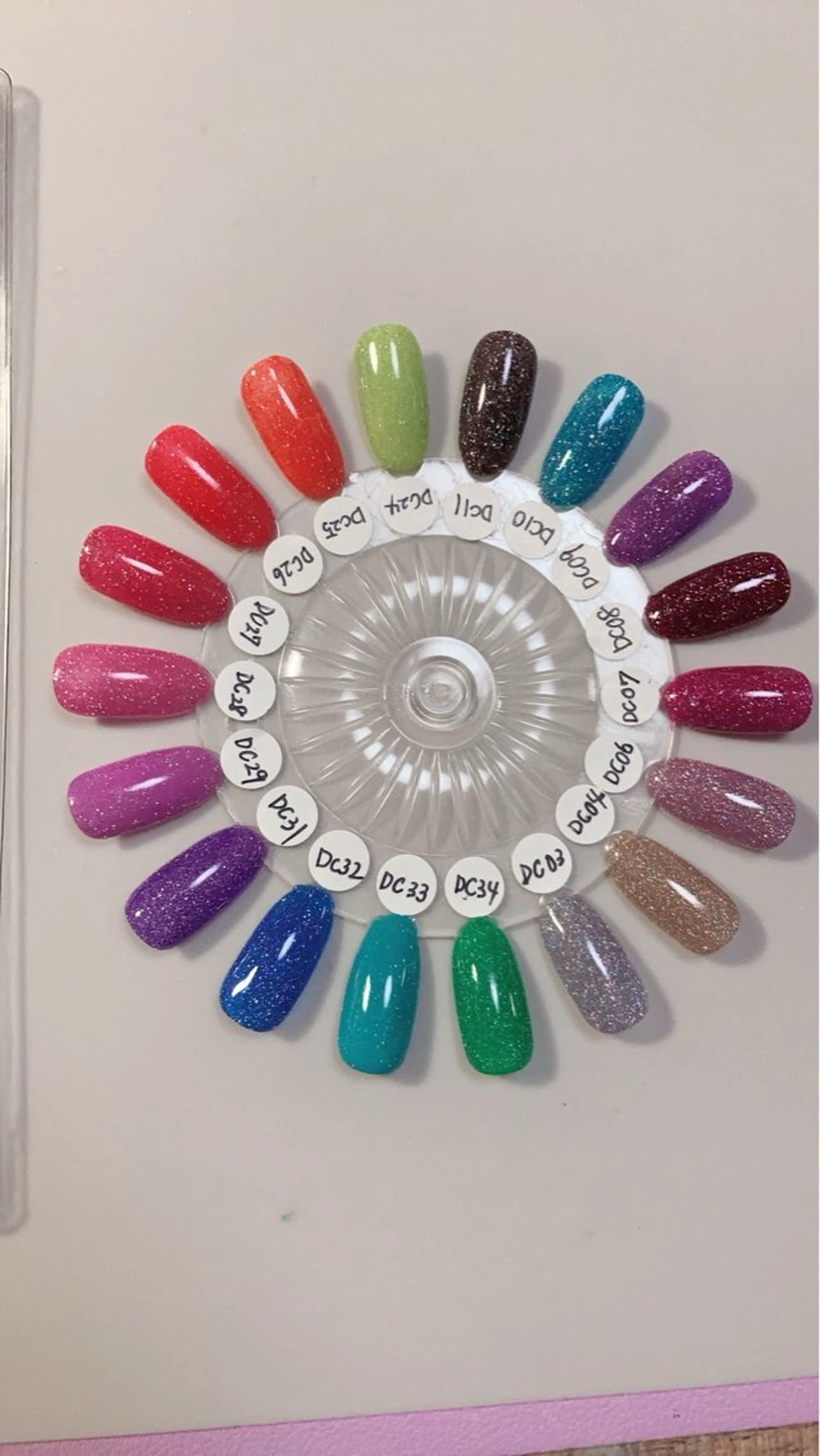 ネイル フラッシュネイル フットネイル 安藤 Charlotteのネイルデザイン