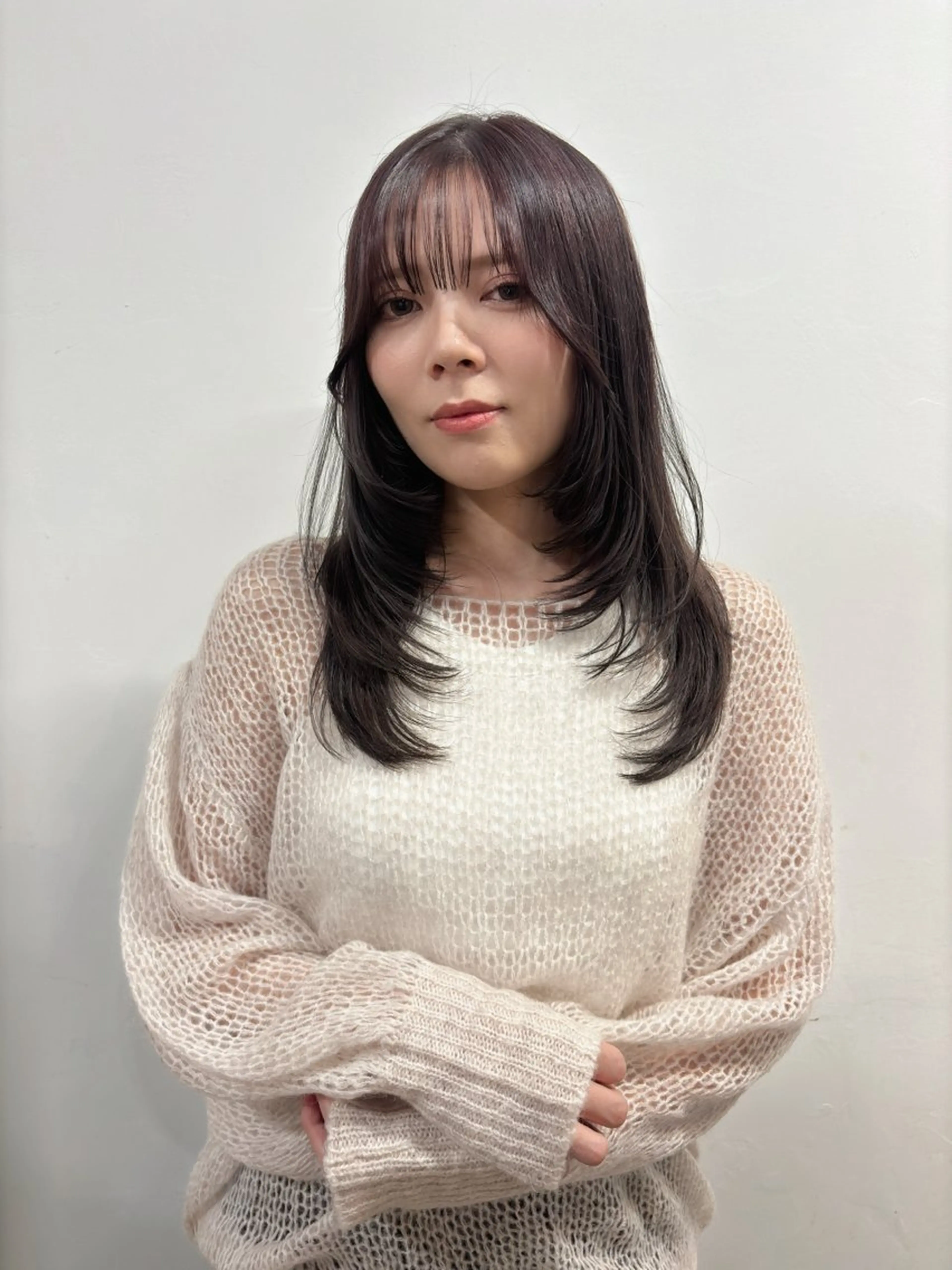 ミディアム カラー グレージュ ハイレイヤー レイヤーカット 【韓国レイヤー特化 ハッシュカット】のヘアスタイル