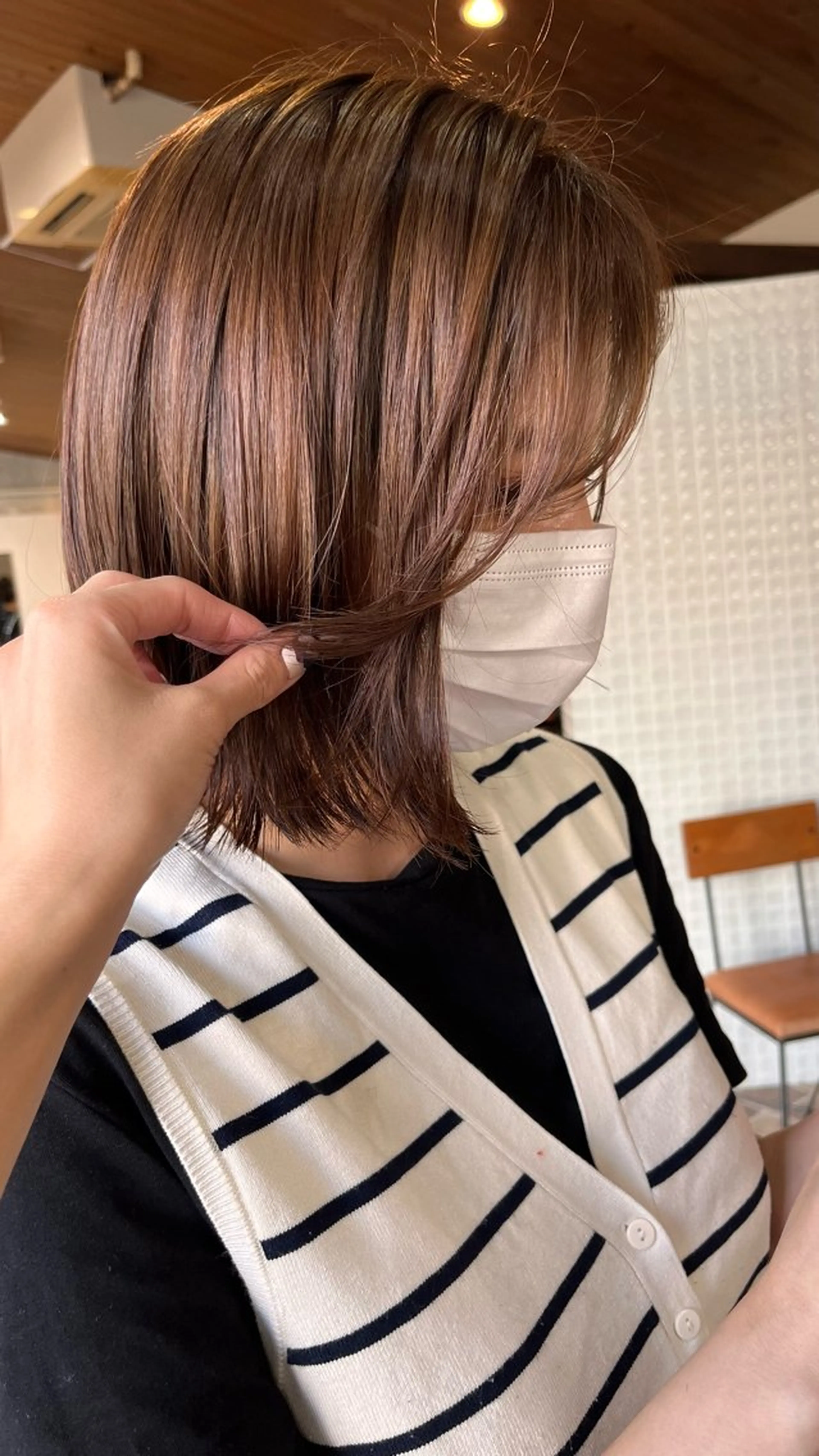 ミディアム 中村 友香のヘアスタイル