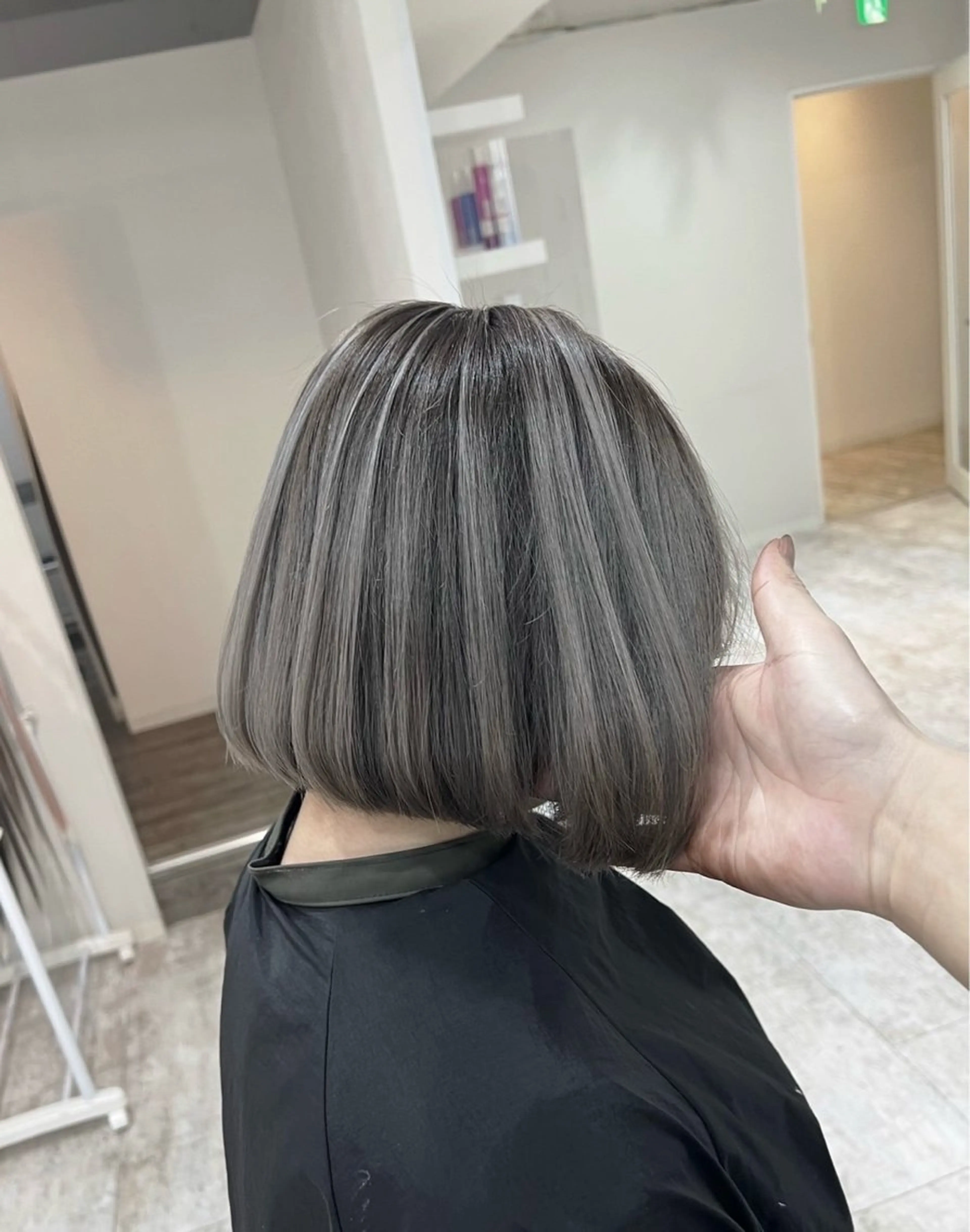 ショート カラー バレイヤージュ グレージュ レイヤーカット ヘアカラー トリートメント ROBIN所属・指名数No.1 /NAOYAのヘアスタイル