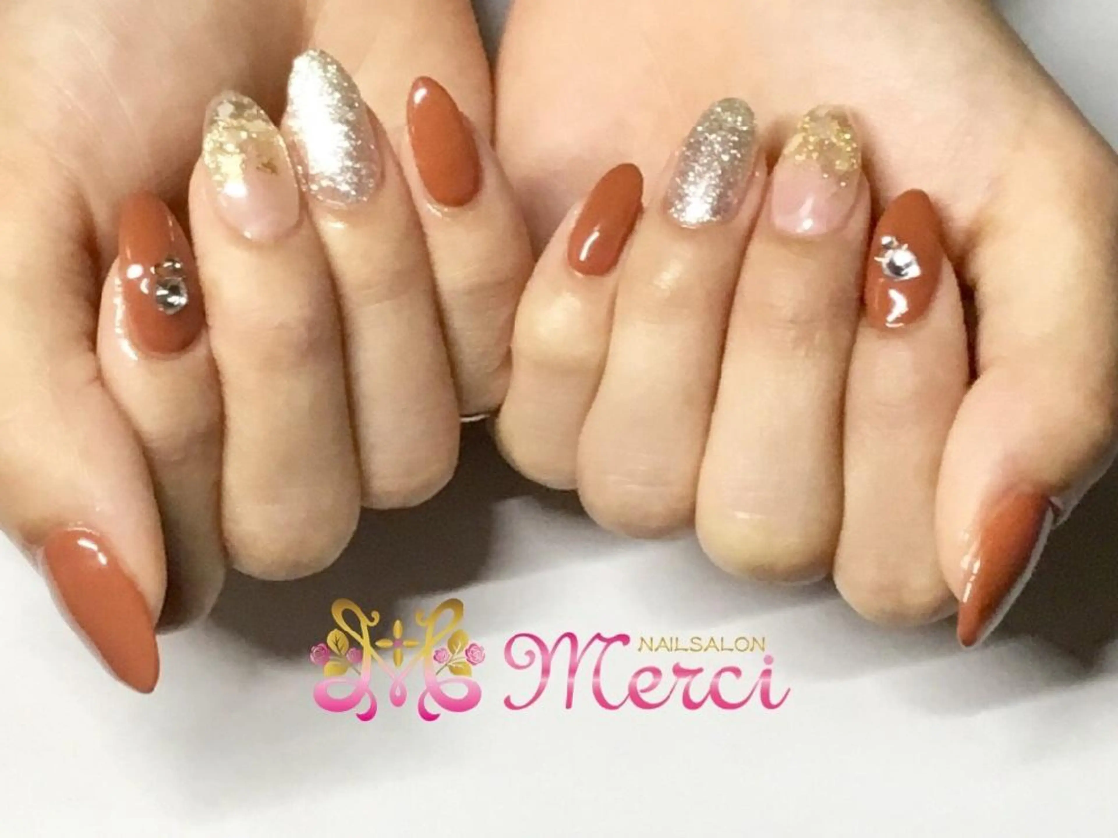 セミロング ネイル NAILSALON　 Merciのネイルデザイン