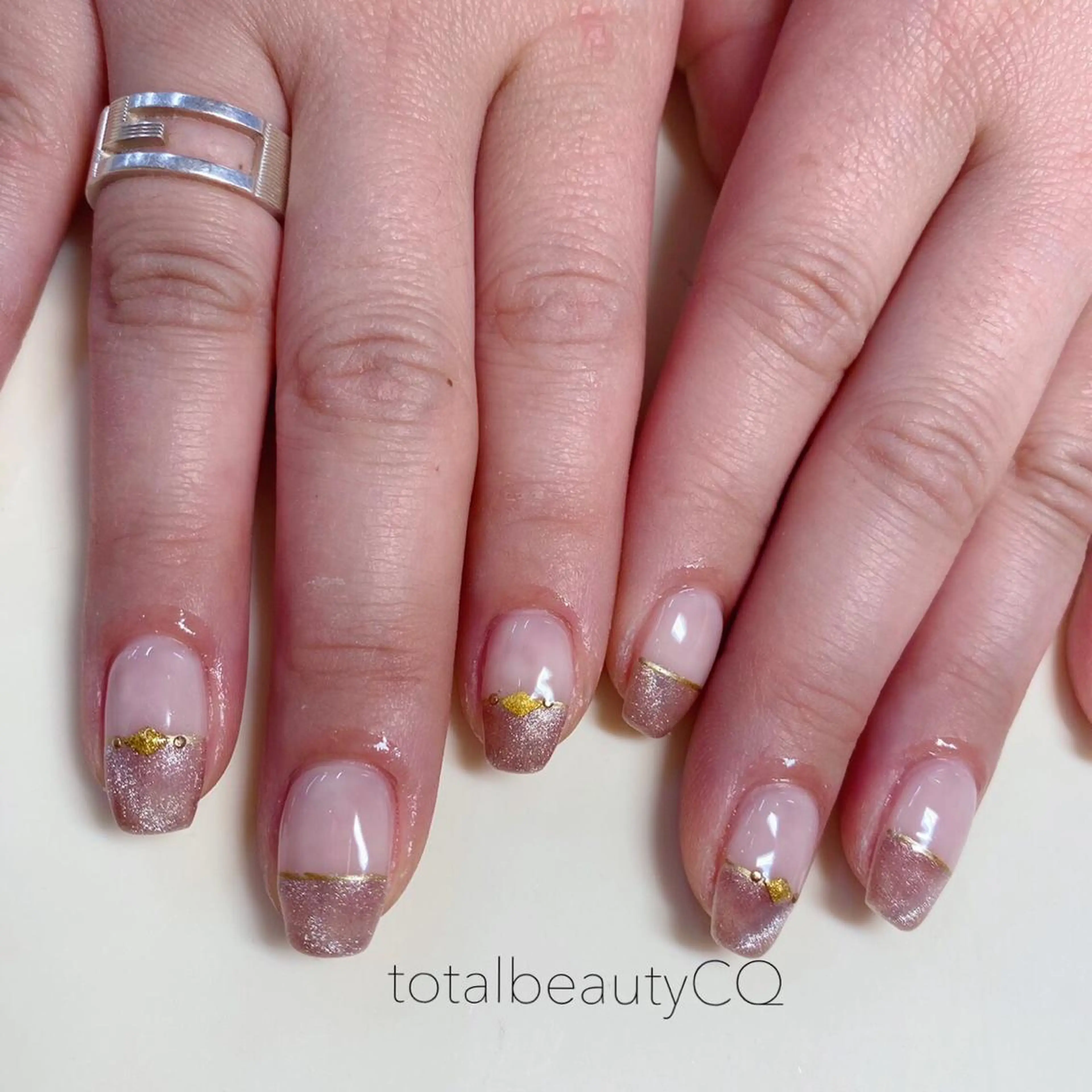 ネイル トータルビューティー CQのネイルデザイン