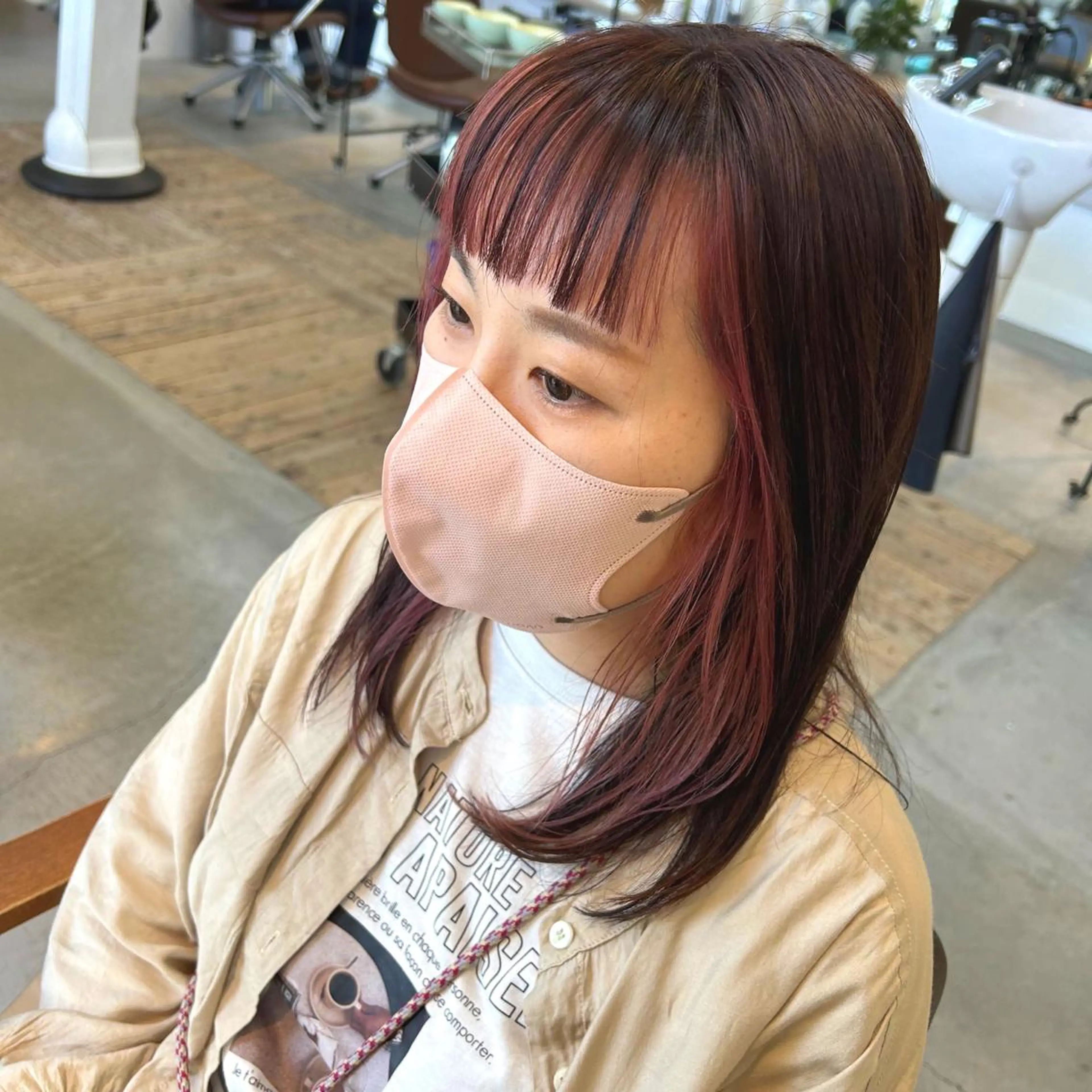 ミディアム カット ヘアカラー kachina所属・綿貫 美雪のヘアスタイル