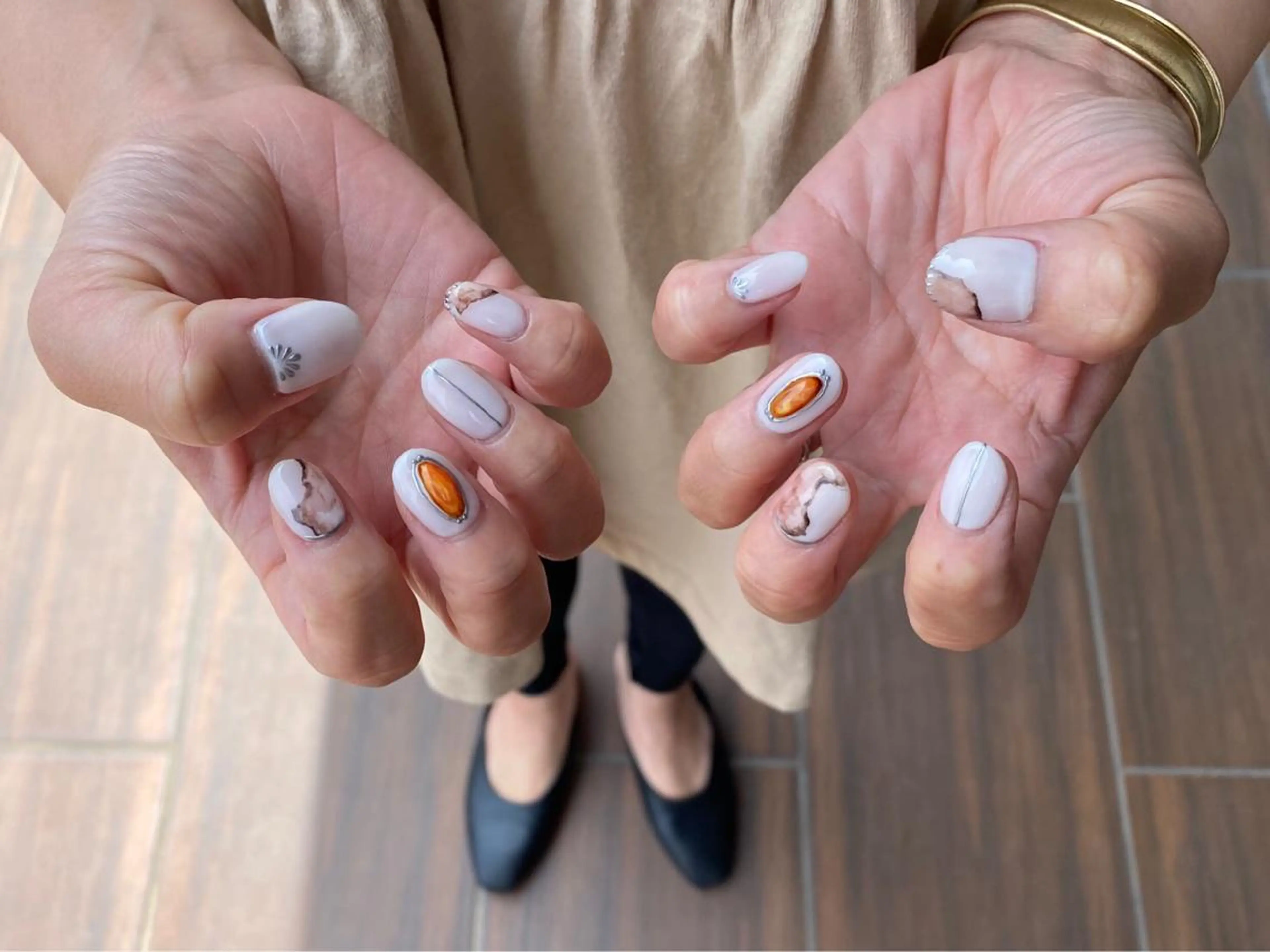 ネイル ハンドネイル Risa　/ EARTH小山のネイルデザイン