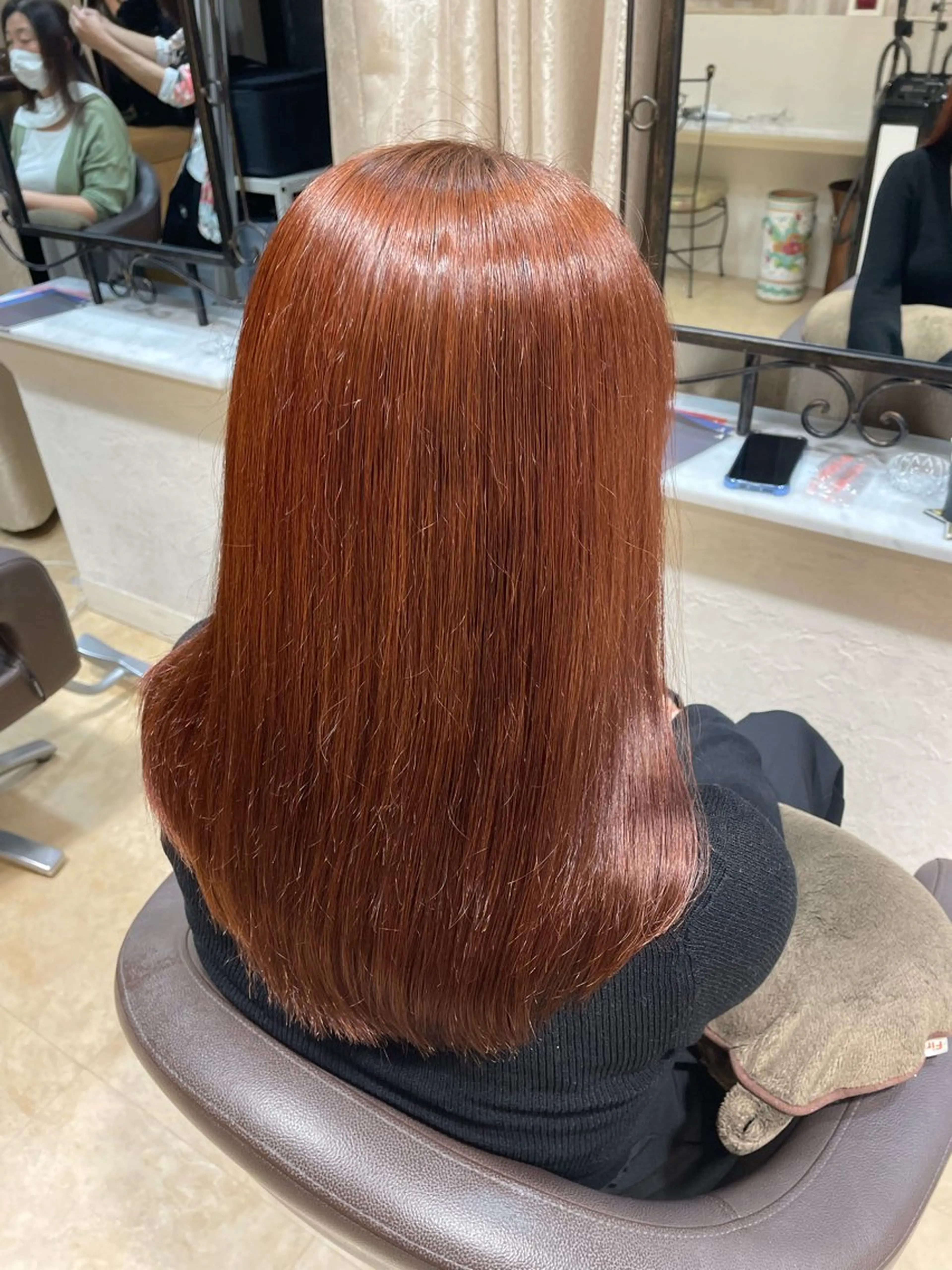 ミディアム カラー オレンジ 今井 成未のヘアスタイル