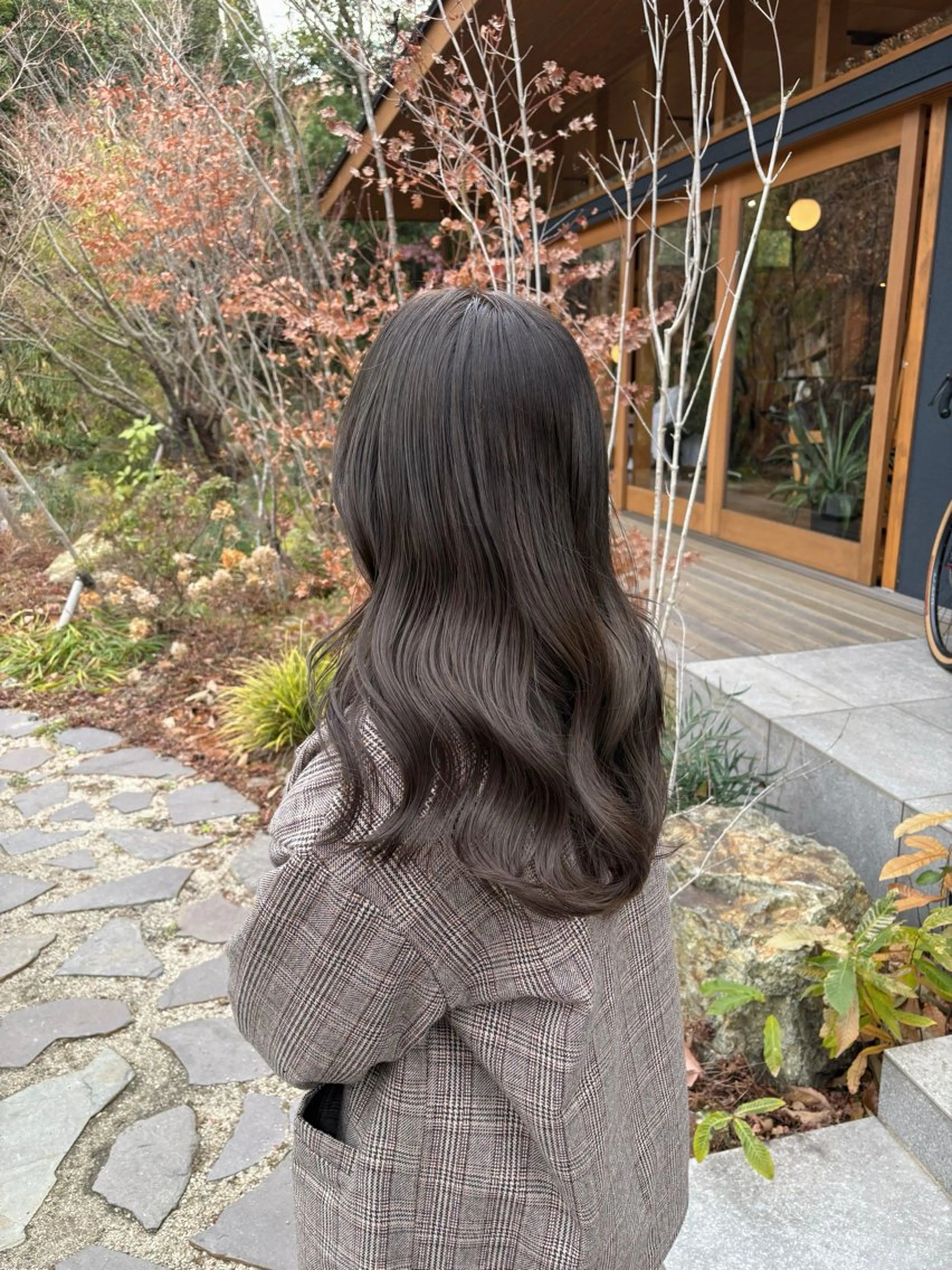 ロング カット ヘアカラー YMENE所属・柏葉 南斗のヘアスタイル