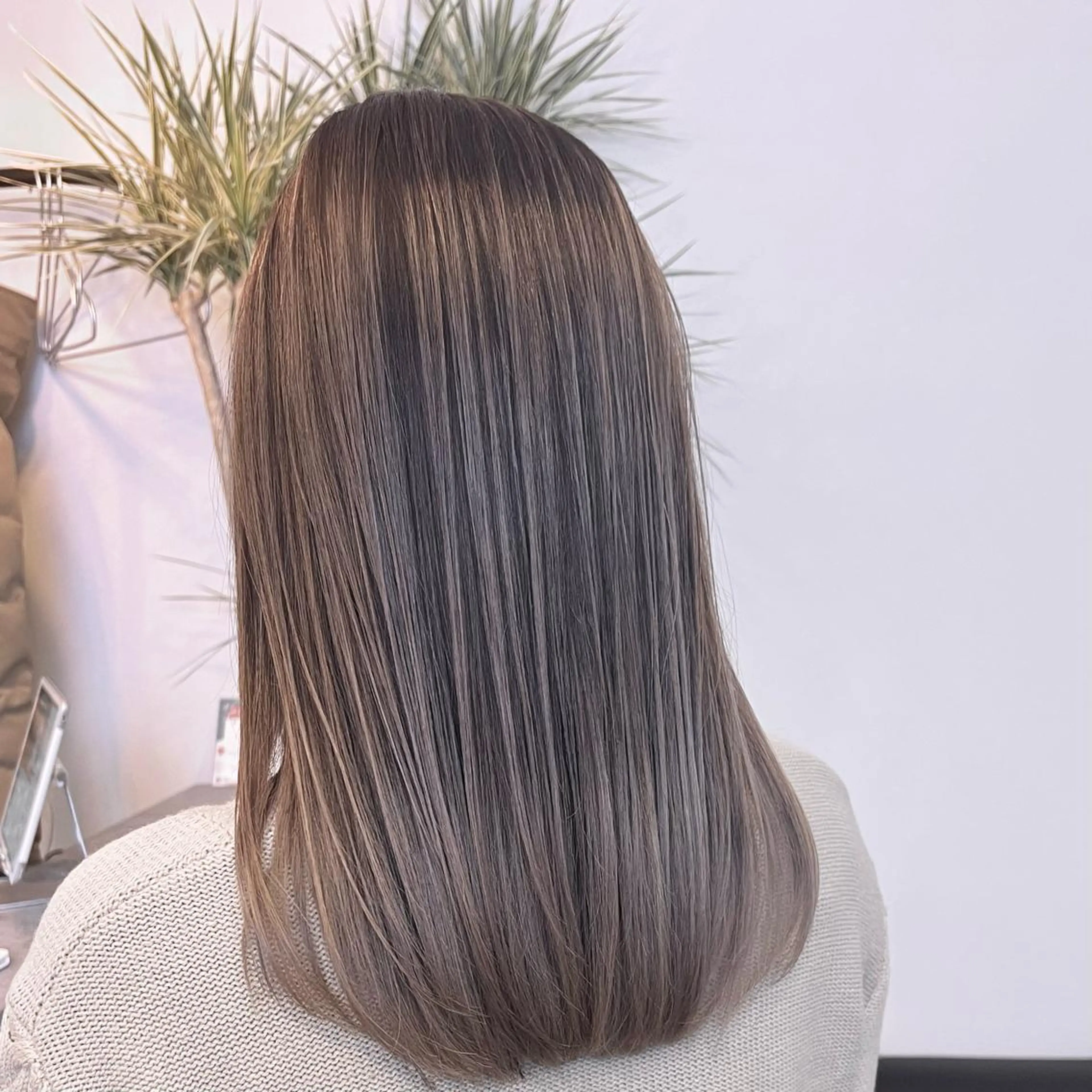 セミロング カラー ✨韓国/外国人風✨ 江原巧のヘアスタイル