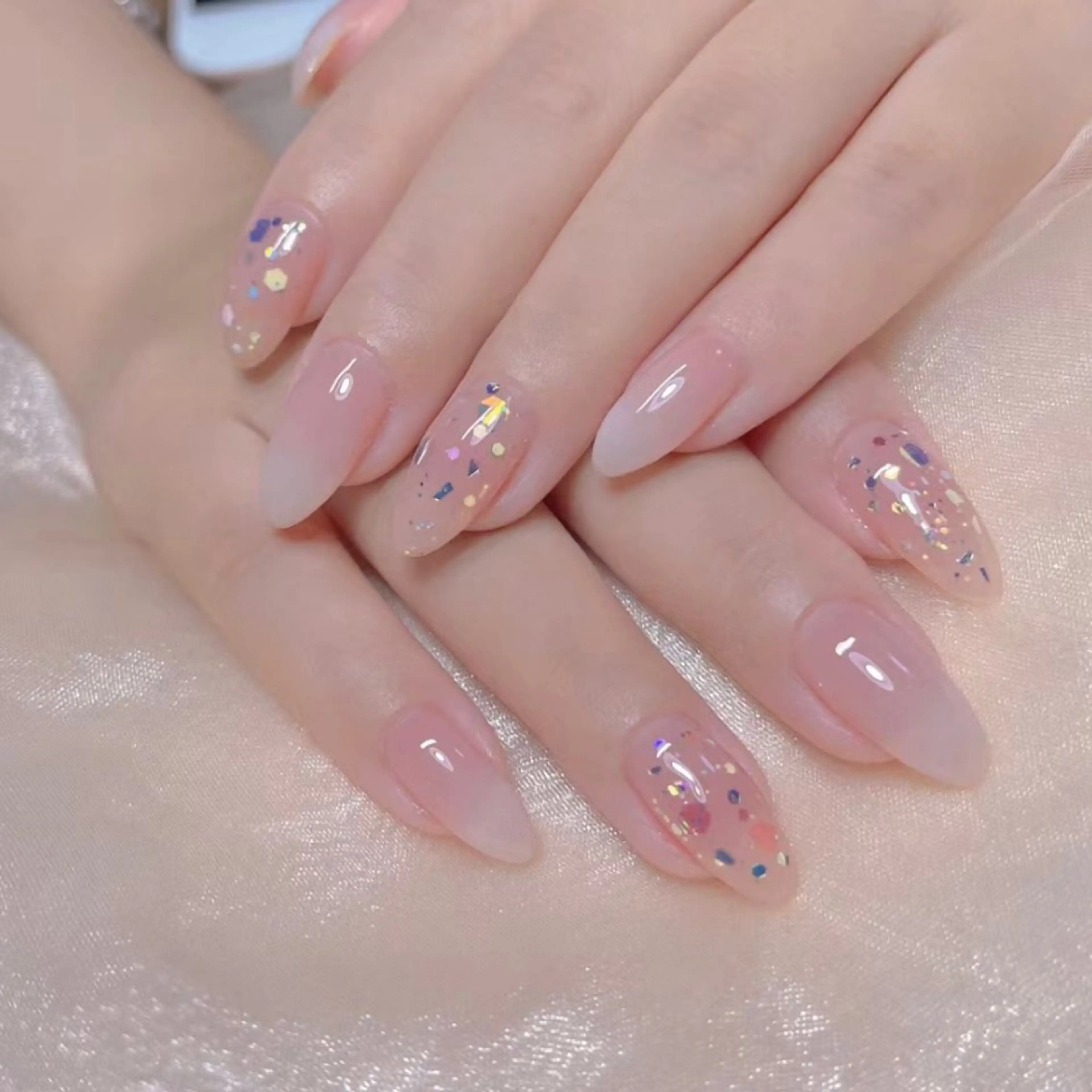 ネイル チークネイル フレンチネイル ジェルネイル グラデーション 氷ネイル・うるうるネイル moe自宅ネイルサロン所属・萌 自宅ネイルサロンのネイルデザイン