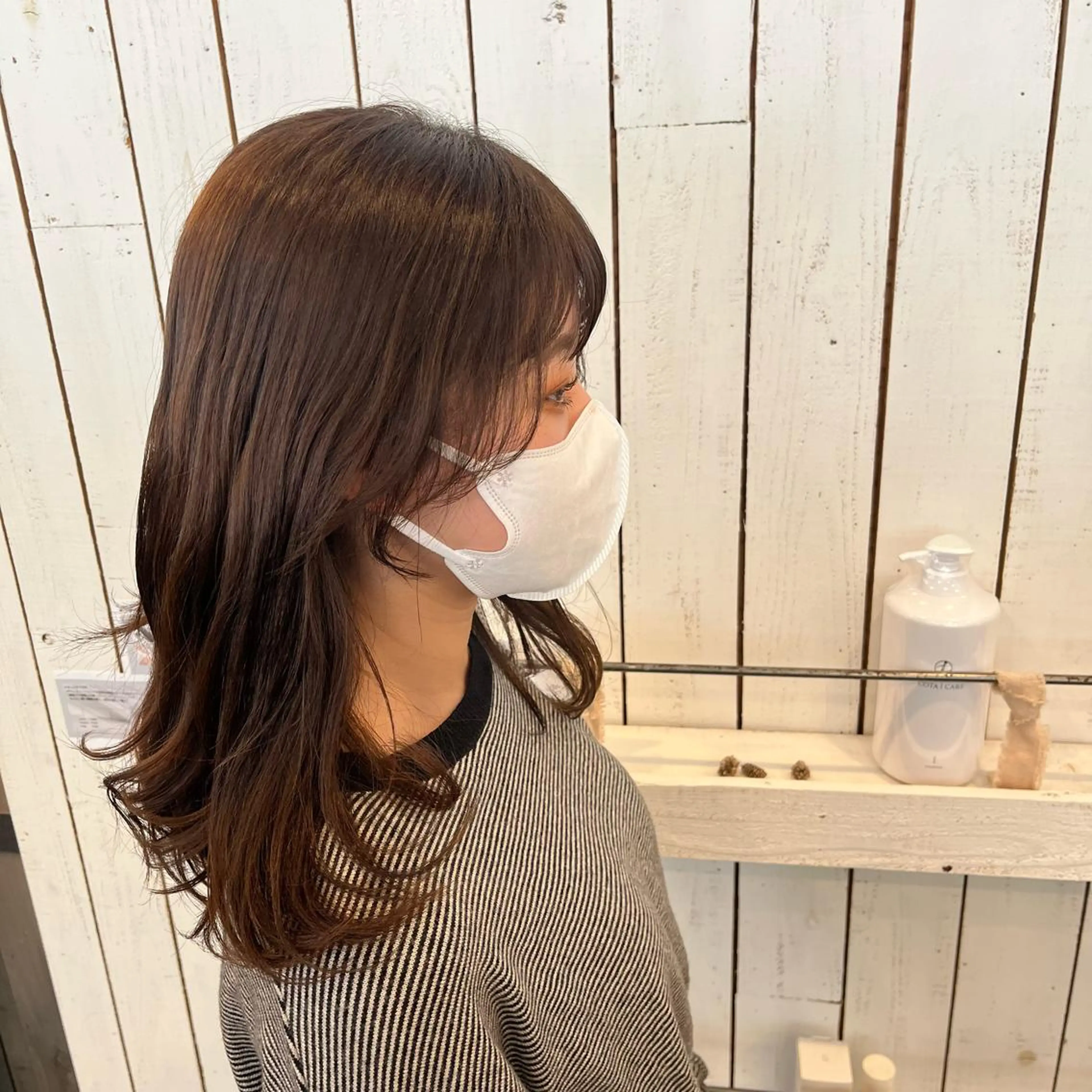 ロング 顔まわりレイヤー レイヤーカット 松本 玲菜のヘアスタイル