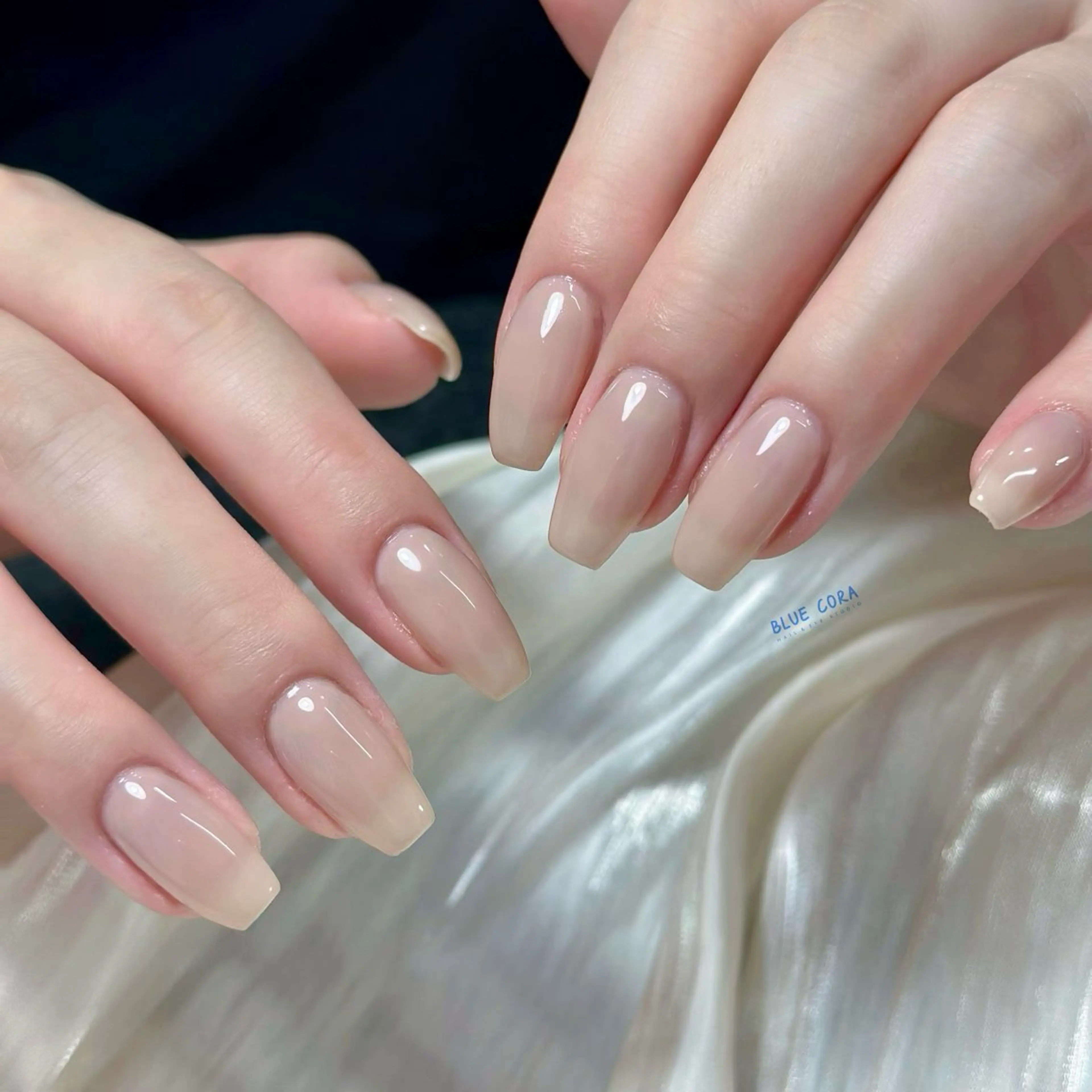 ネイル クリアネイル ハンドネイル ハンドケア BLUE CORA所属・BLUE CORAのネイルデザイン