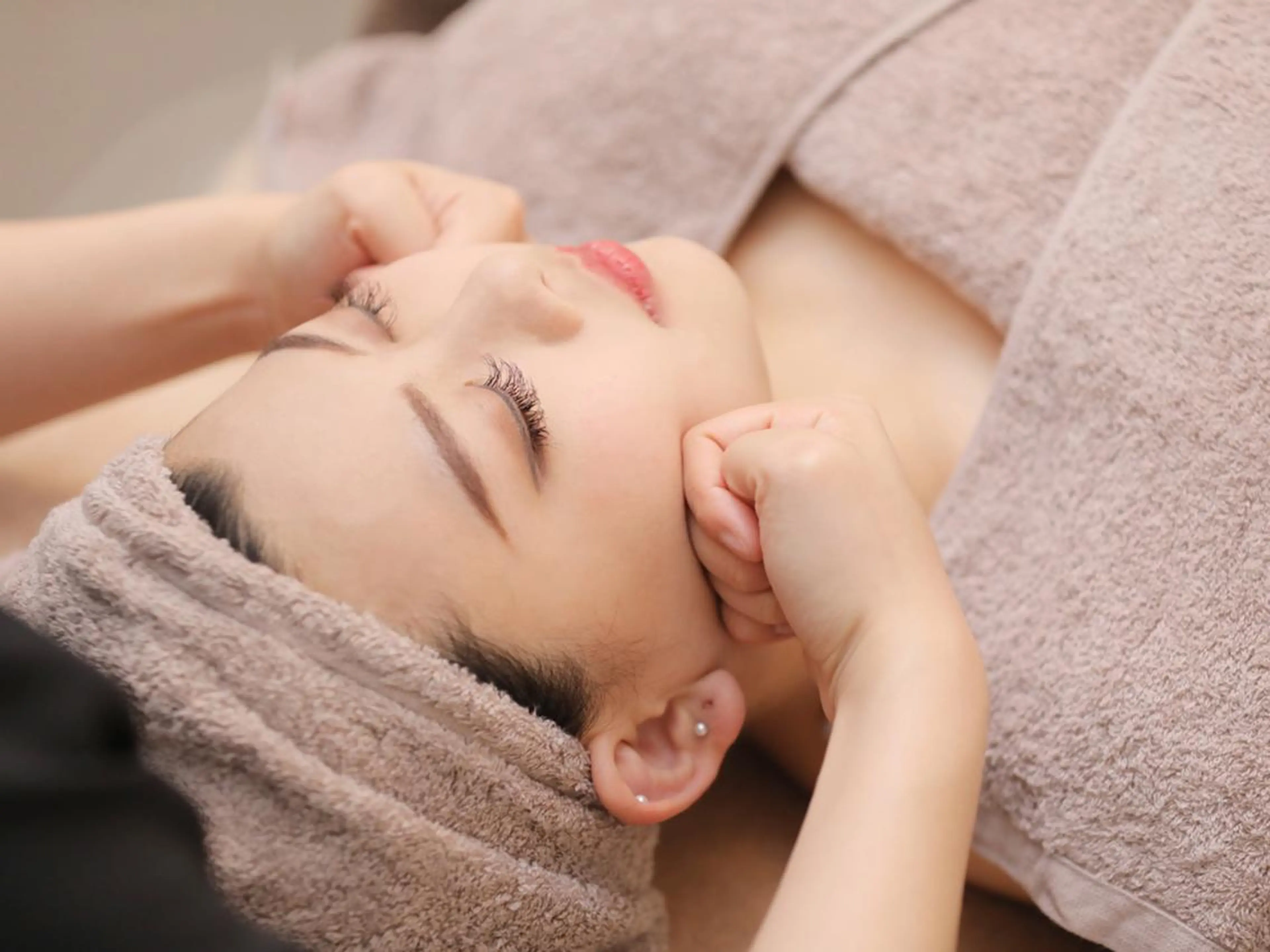 【人気No1】オプレア式コルギ+上半身　石膏パック付き♪の写真