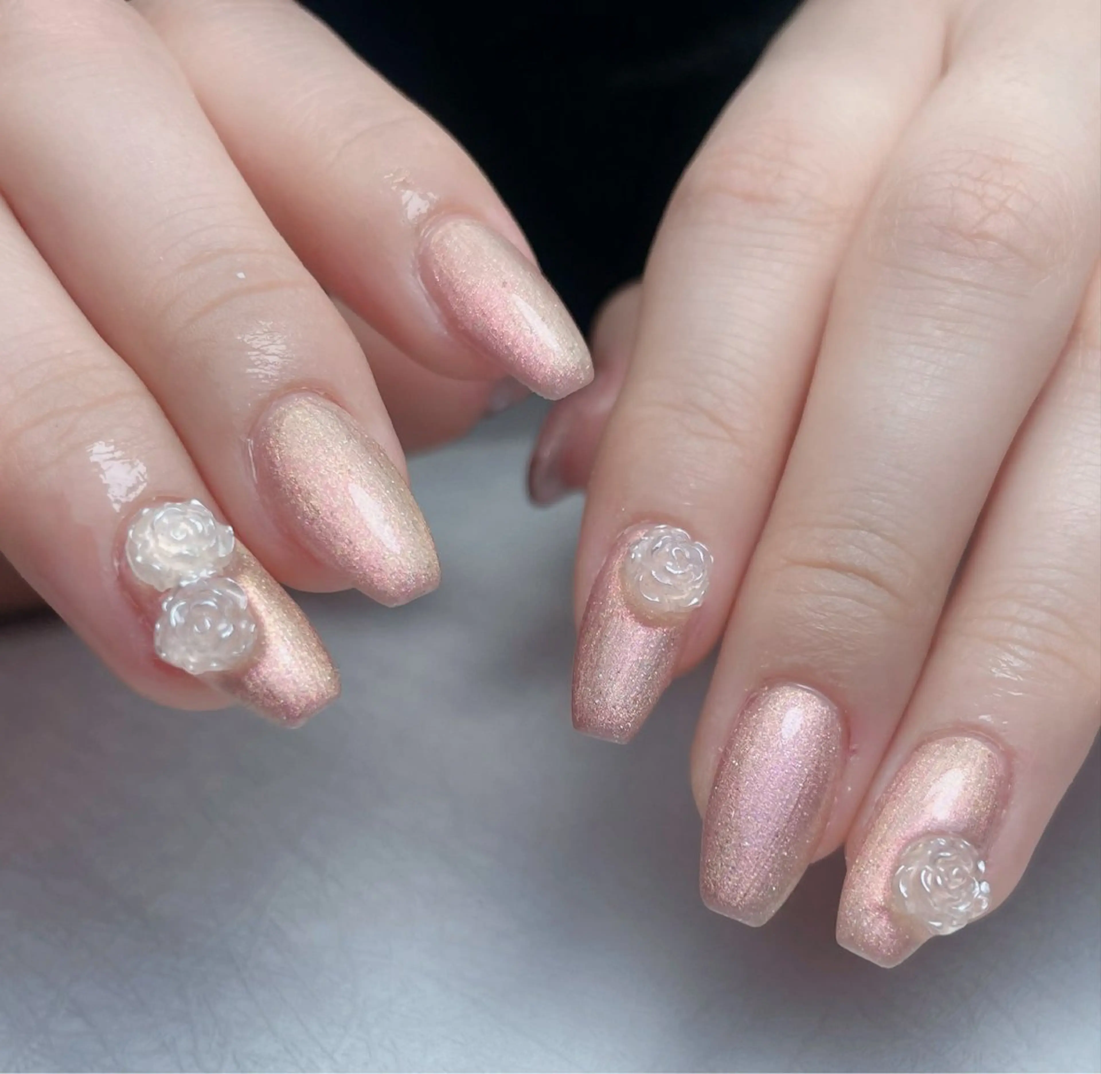 ネイル オーロラネイル フットネイル フレンチネイル ジェルネイル ガラスフレンチ ハンドネイル 中野駅から2分 MEO NAILのネイルデザイン