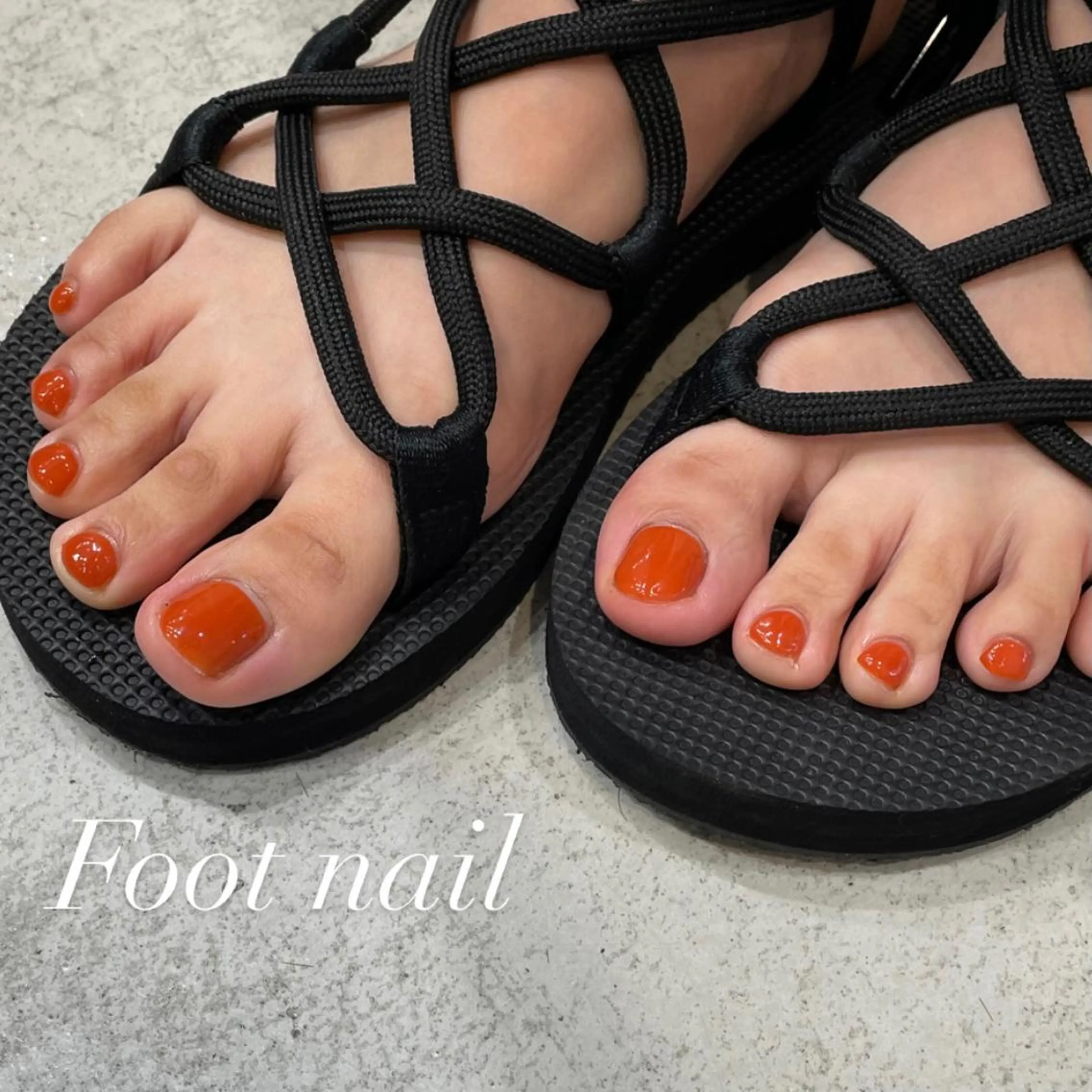 ☆フットネイル☆ワンカラー【オフなし】150種類以上からお色選べます🌈の写真