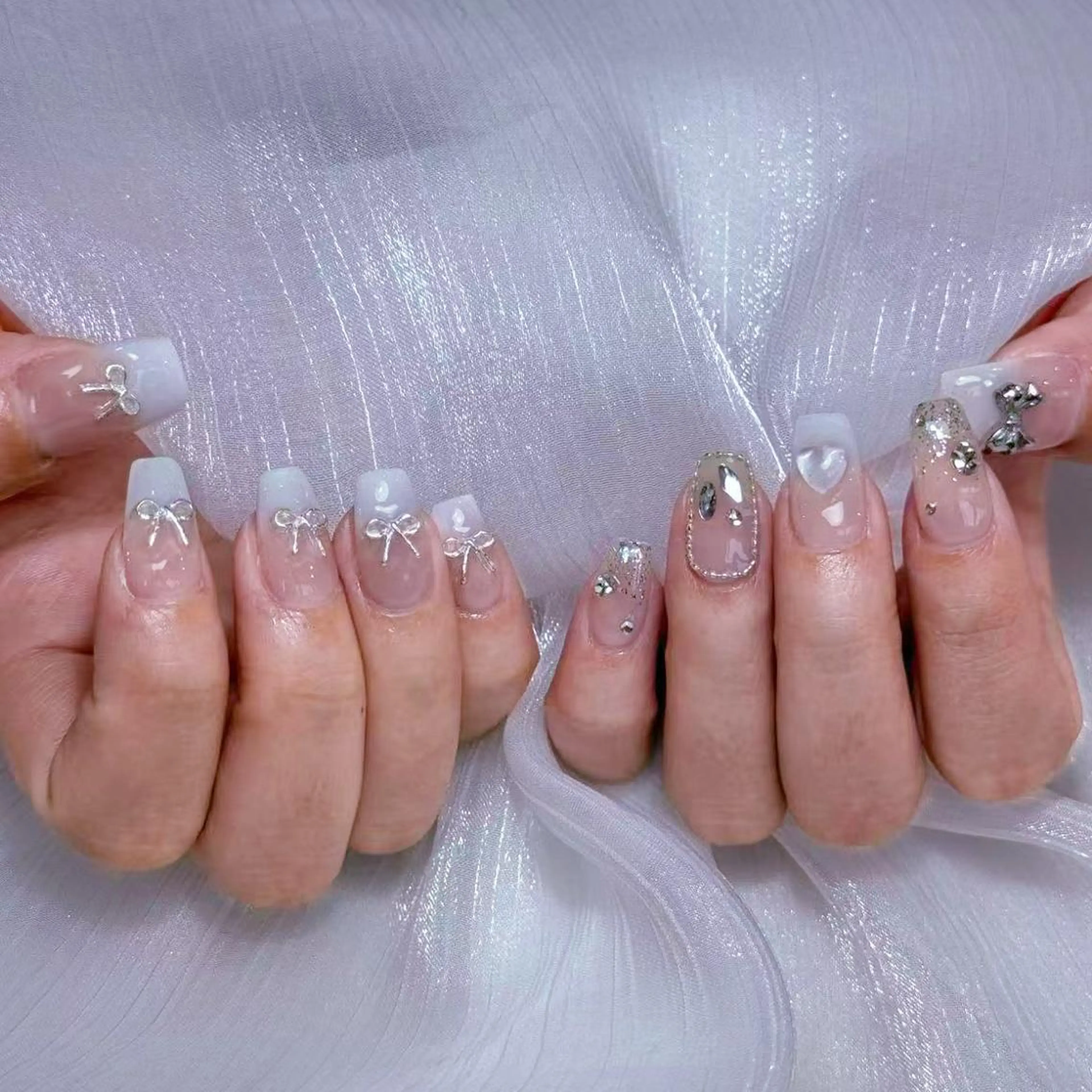 ネイル ハンドネイル DIAMOND Nail☁️のネイルデザイン