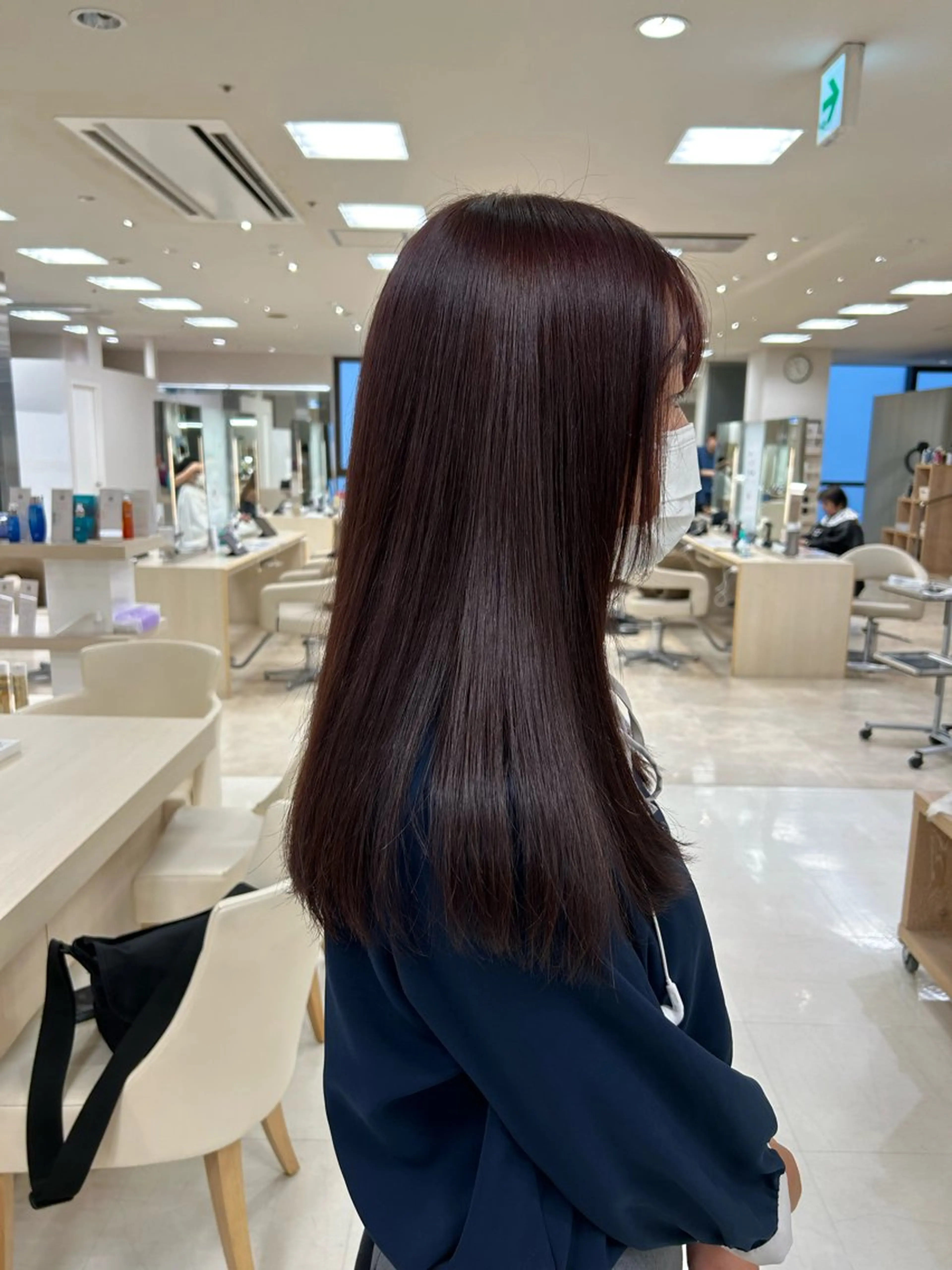 ロング カラー kenje luscaのヘアスタイル
