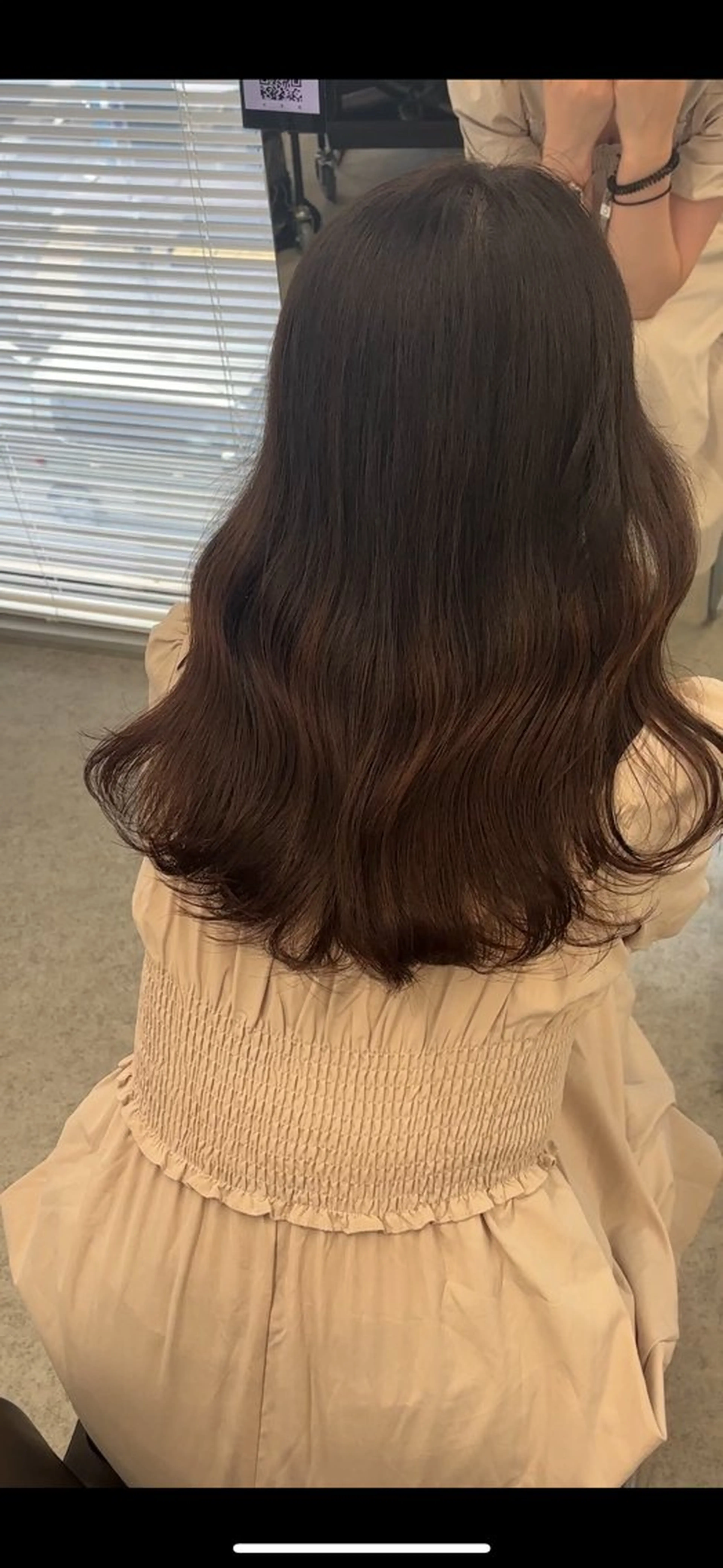 ロング 韓国ヘア/ブリーチ無 しWカラー/オリーブのヘアスタイル