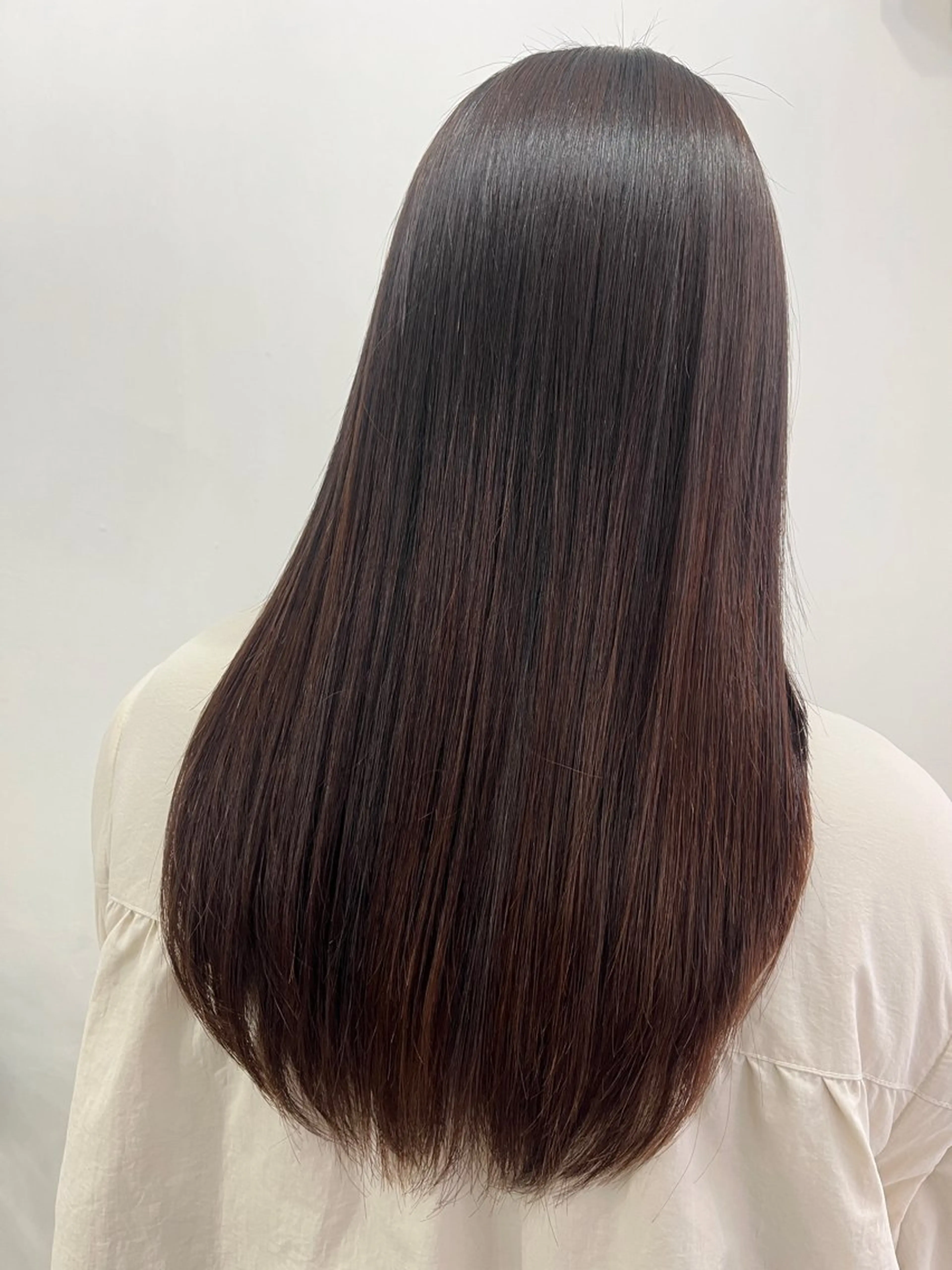 ロング 酸性ストレート hair studio Zen【ヘアー　スタジオ　ゼン】所属・端 沙樹のヘアスタイル