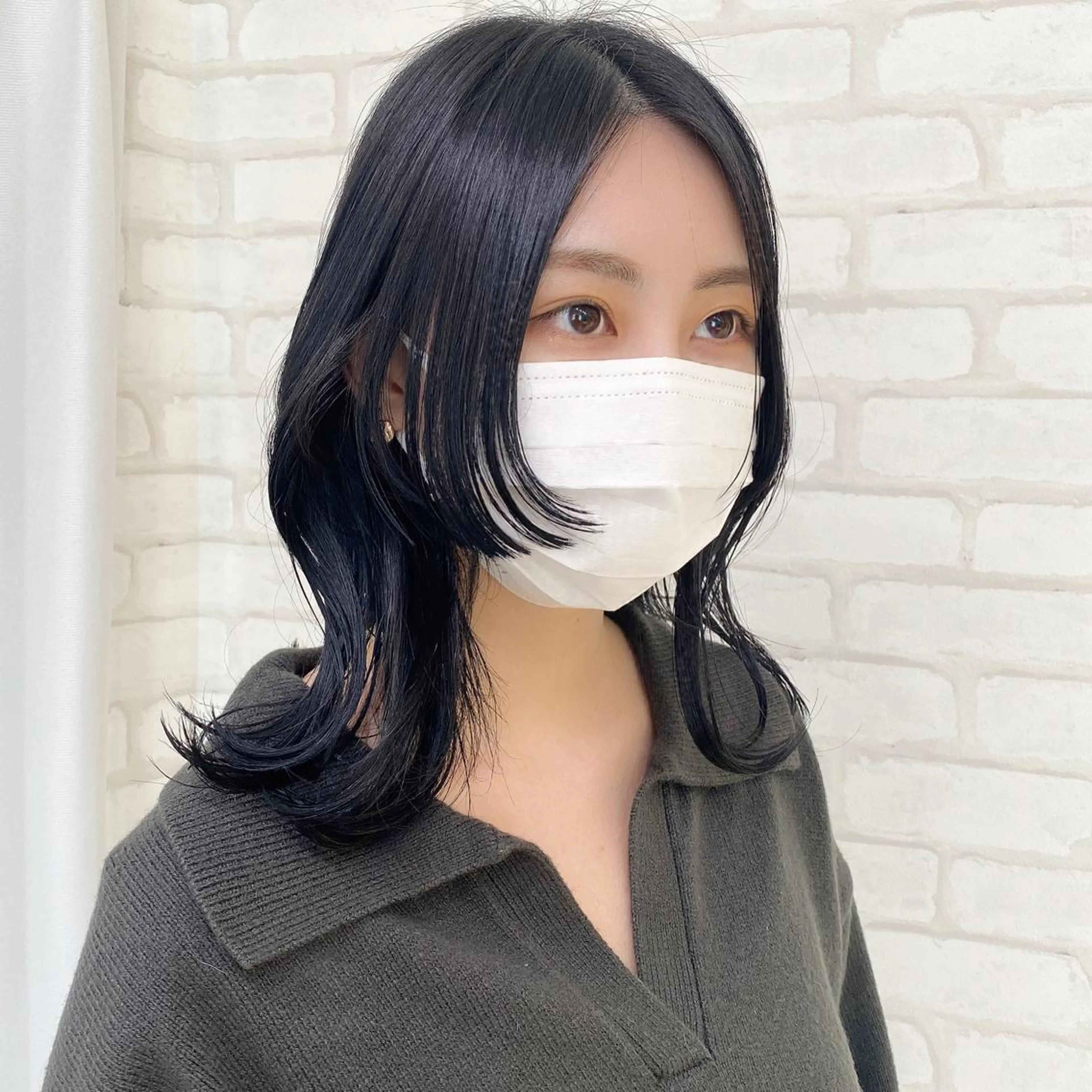 ミディアム カラー abilita AZUSAのヘアスタイル