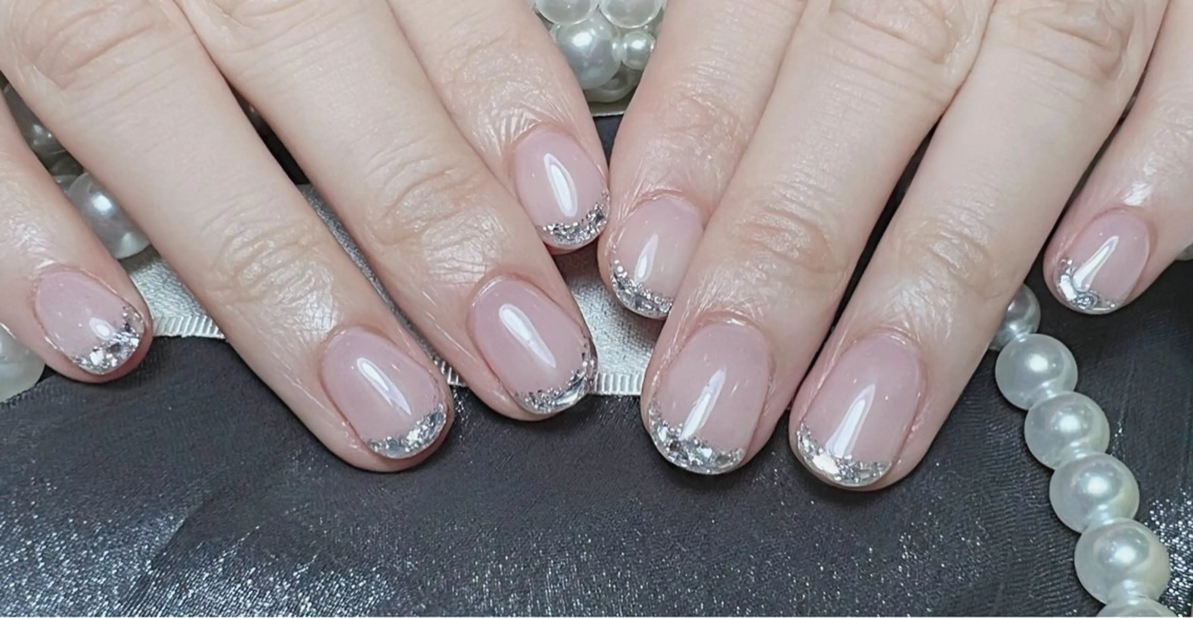 ネイル フレンチネイル ガラスフレンチ mo moのネイルデザイン