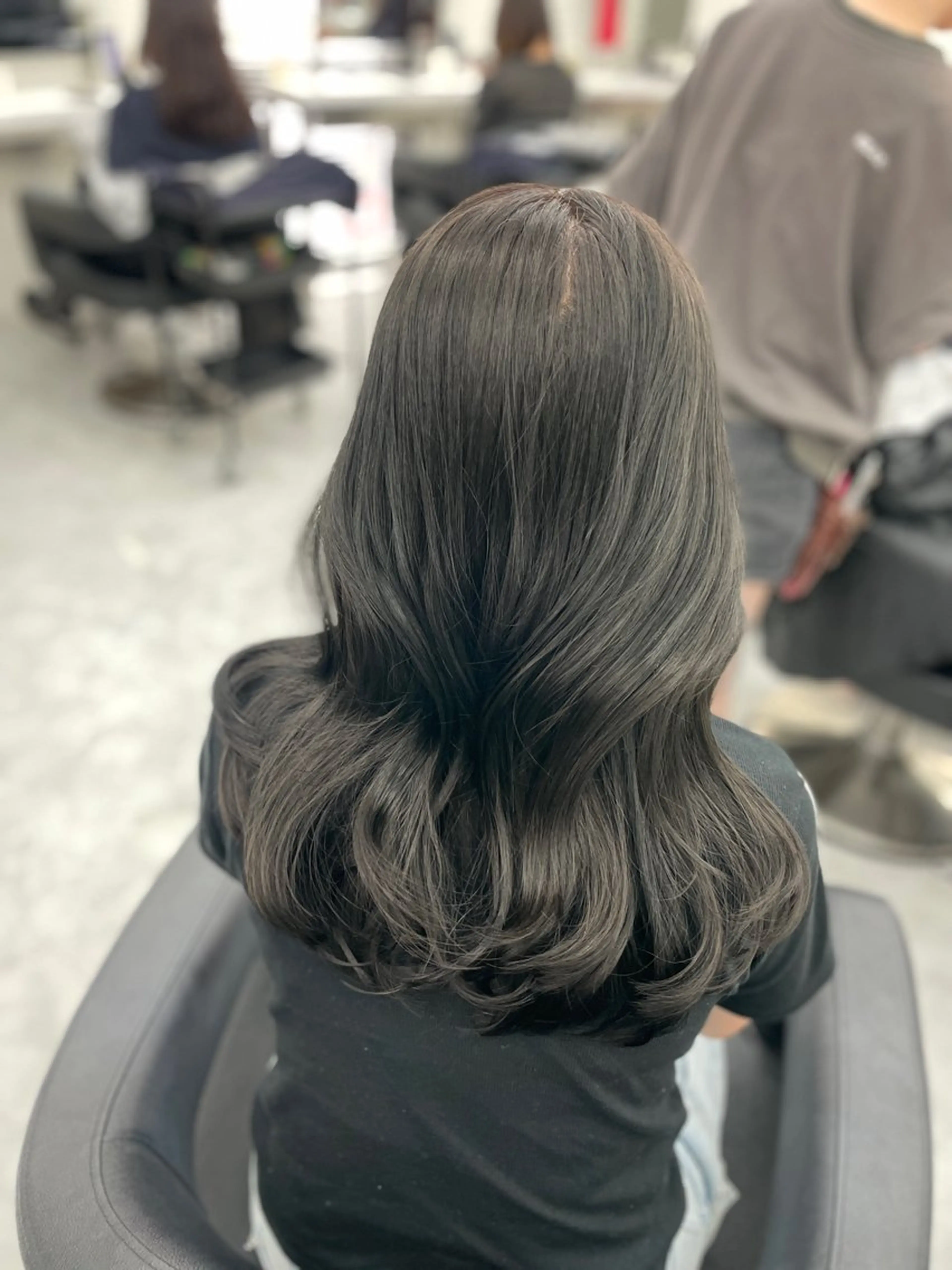 ミディアム カット ヘアカラー MOE 福岡韓国ヘア✧︎のヘアスタイル