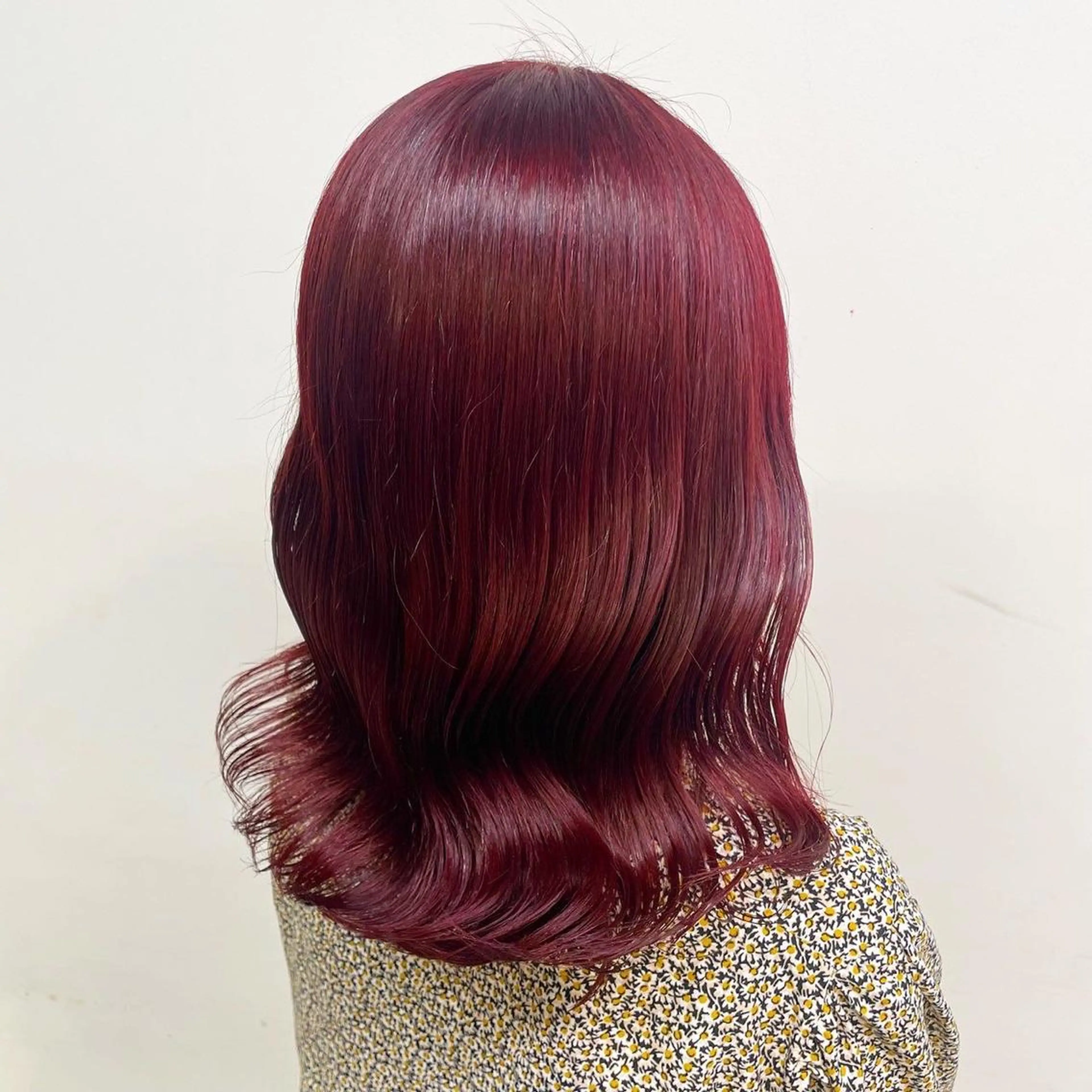 ミディアム ARMONY 神宮前所属・コテ巻き風パーマ 🦋そま🦋のヘアスタイル